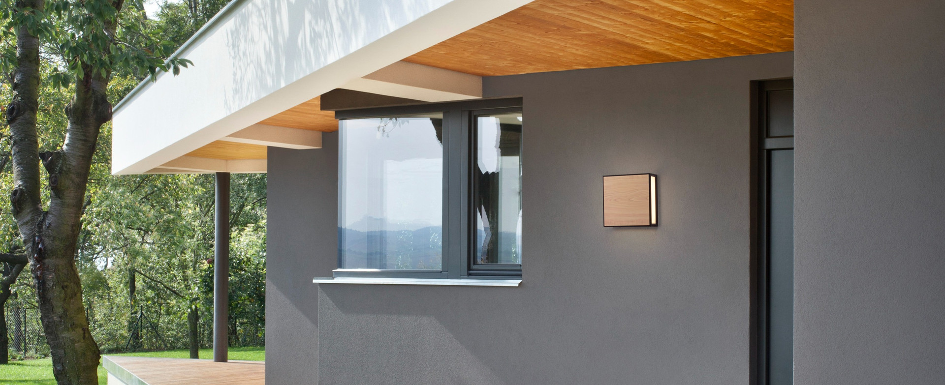 Astral, Outdoor