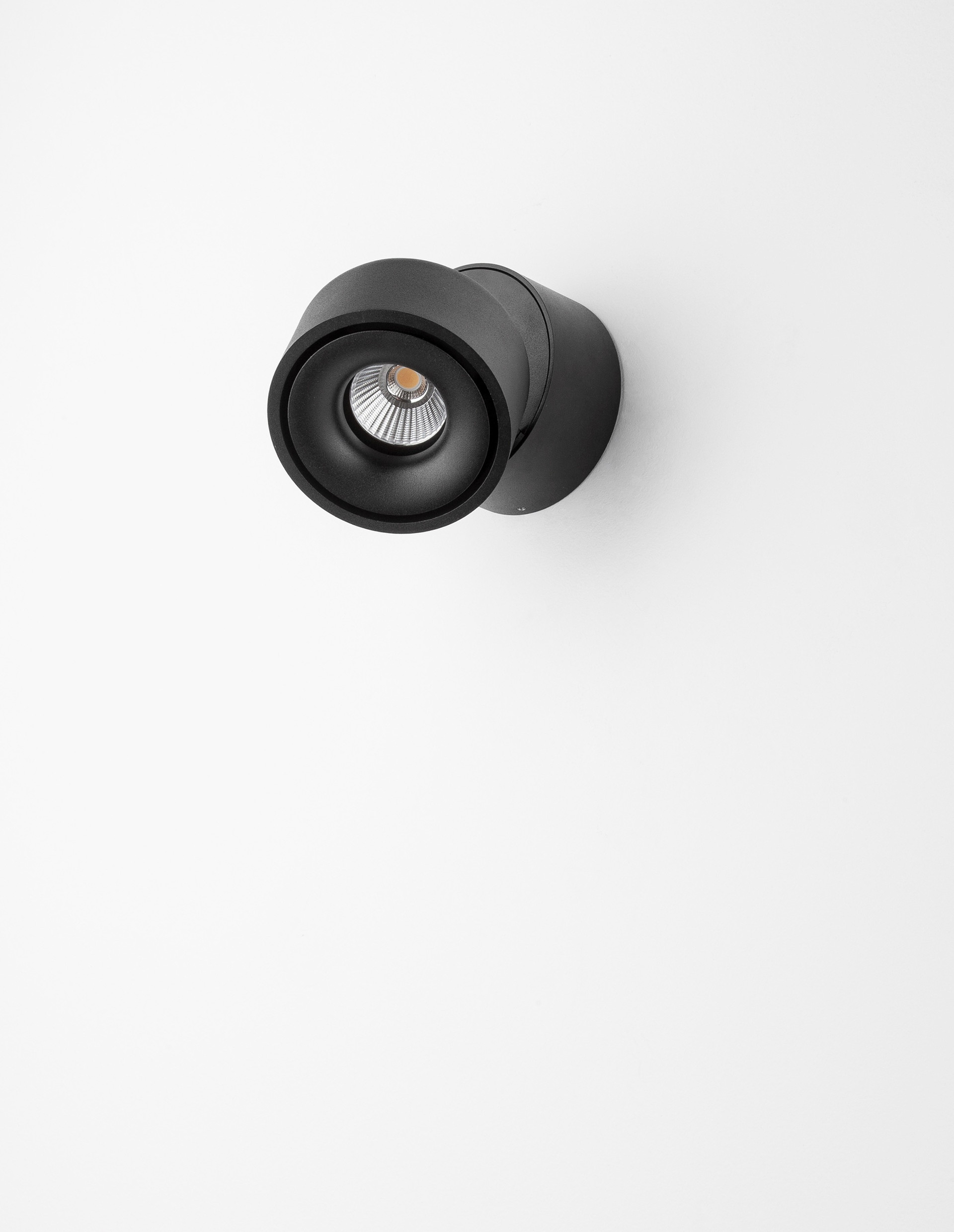 Universal B30-13W-SM-D10 thumbnail
