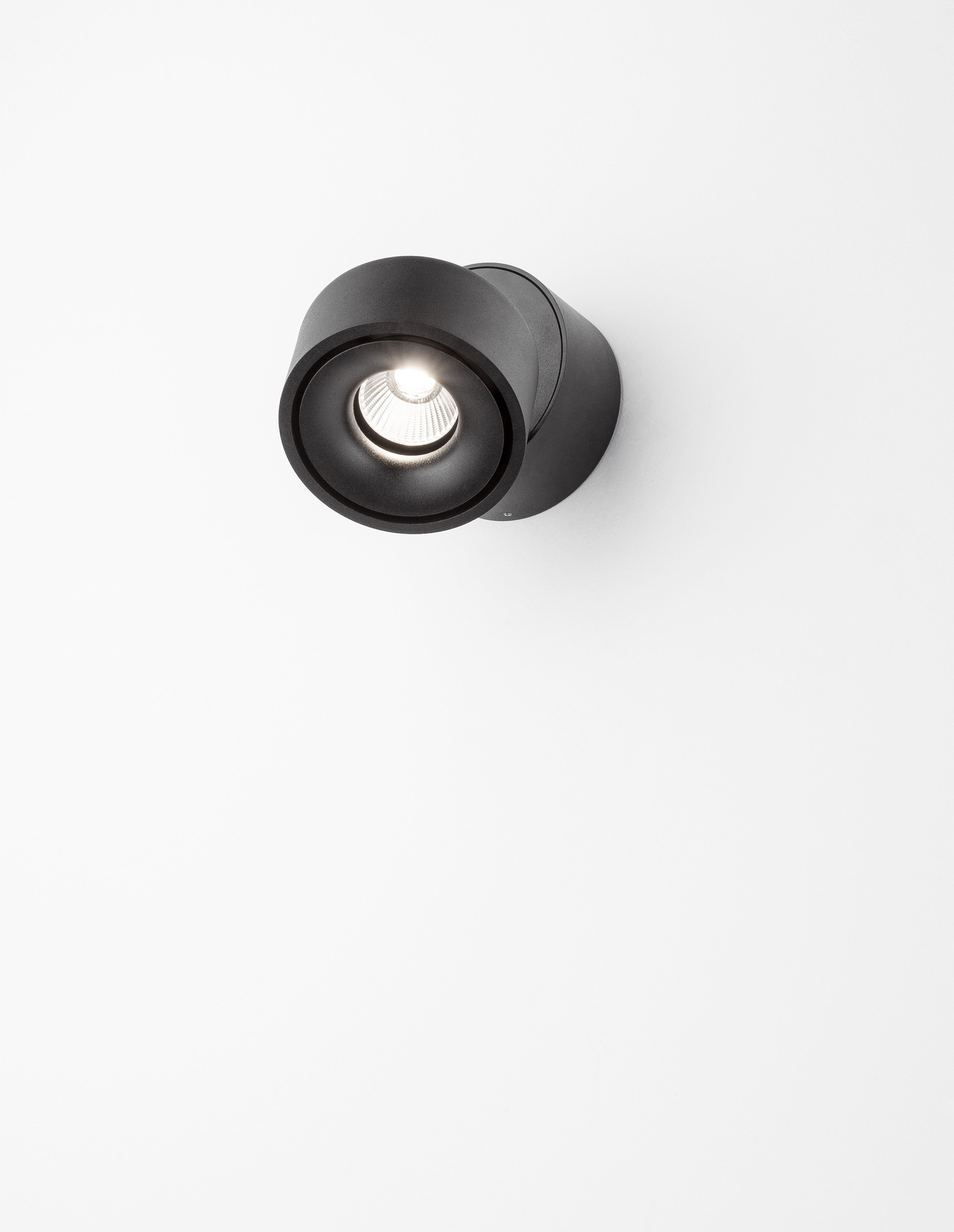 Universal B30-13W-SM-D10 thumbnail