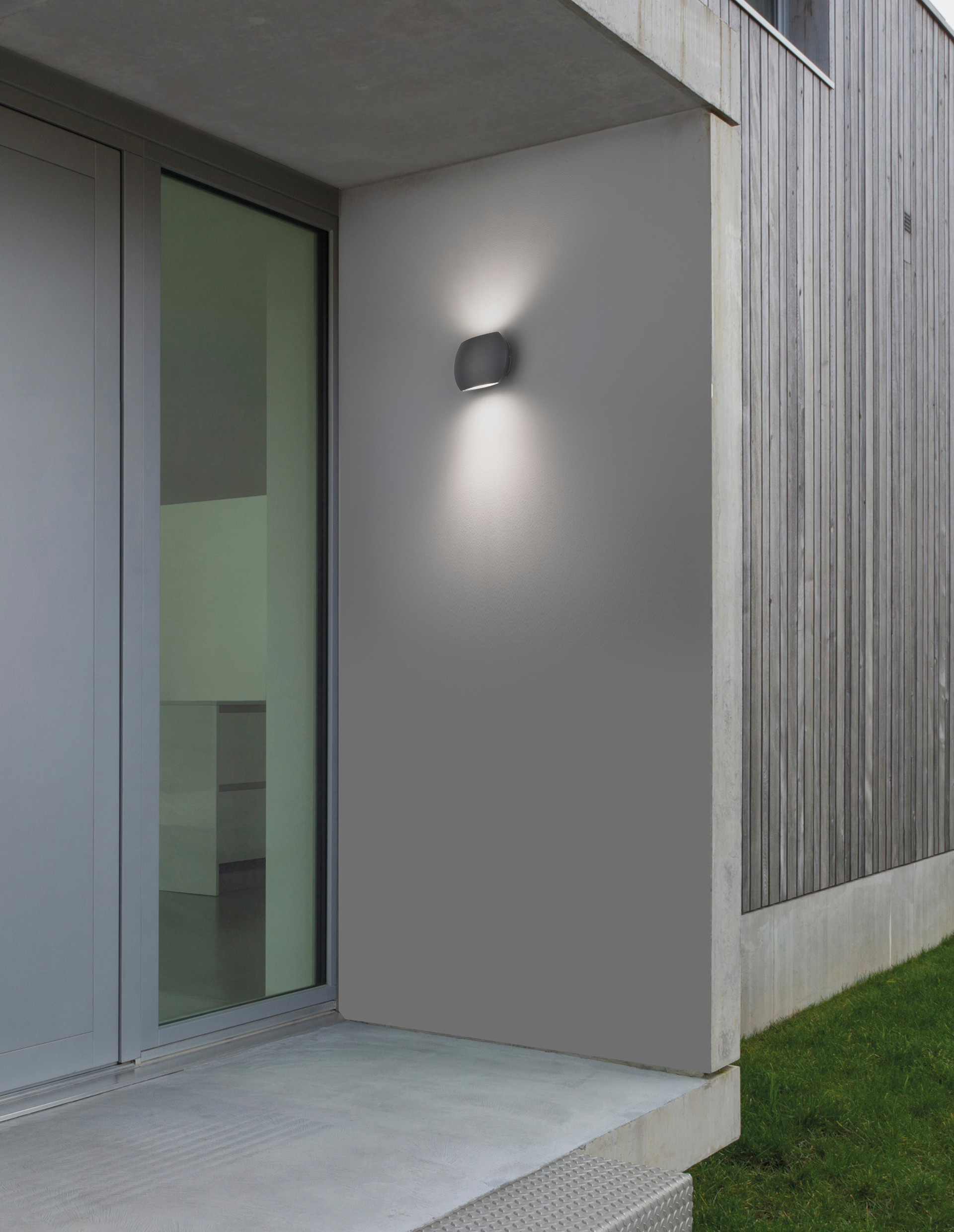 COMO | L 15 W 7 H 11 cm | 6 W | 3000 K | 510 lm | IP54 | Dark Gray | Aluminum