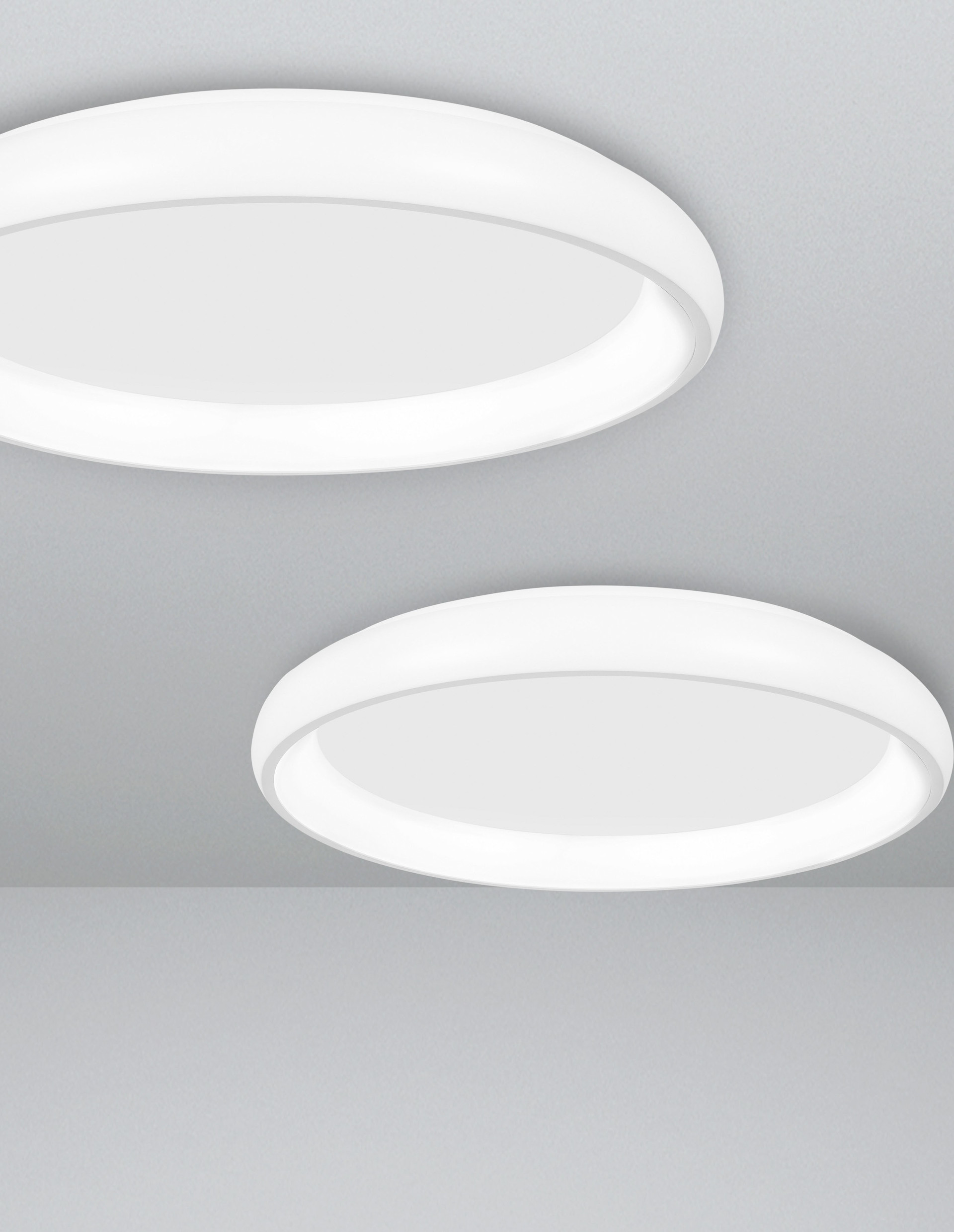 ALBI | H 8.5 D 40 cm | 32 W | 3000 K | 1952 lm | IP20 | White | Aluminum/Acrylic