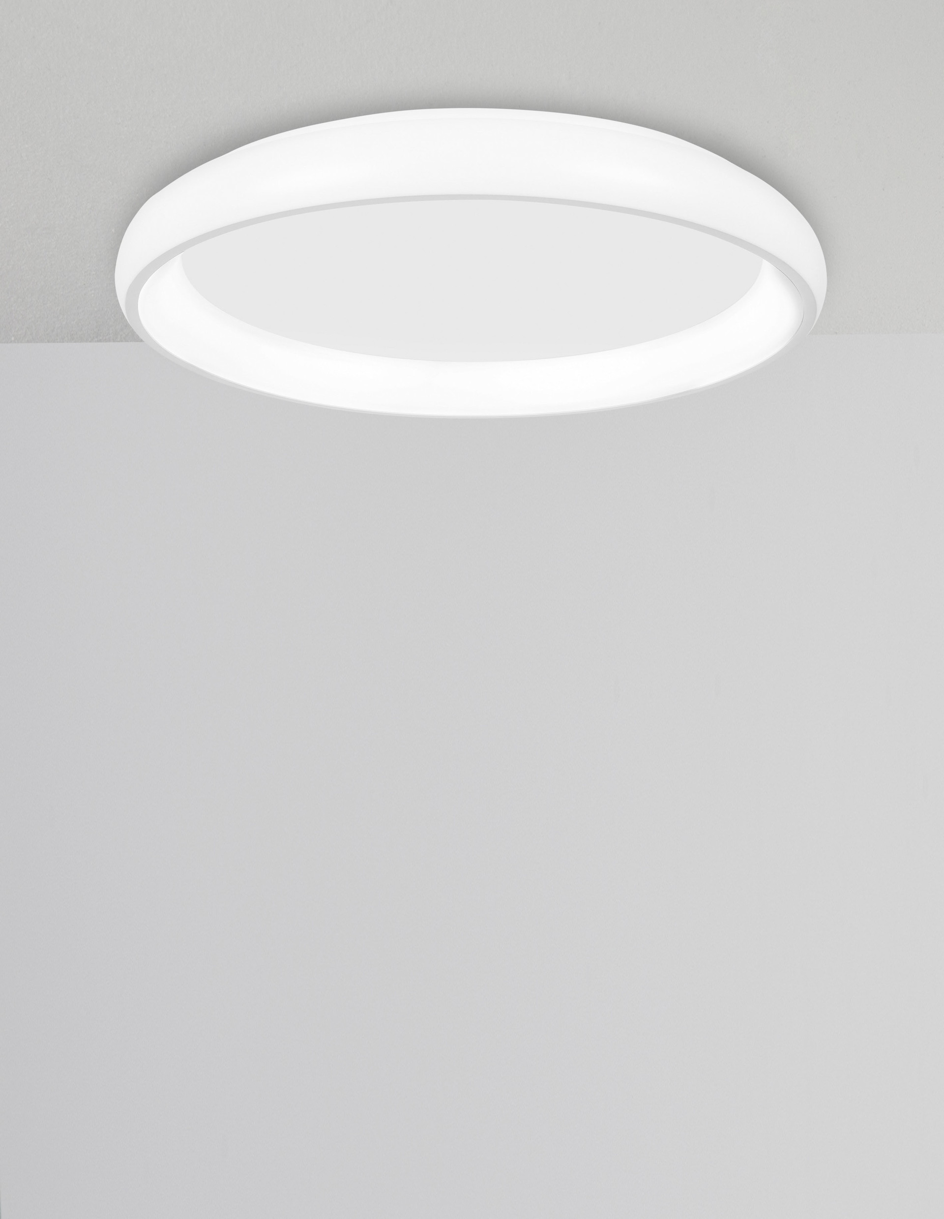 ALBI | H 8.5 D 40 cm | 32 W | 3000 K | 1952 lm | IP20 | White | Aluminum/Acrylic