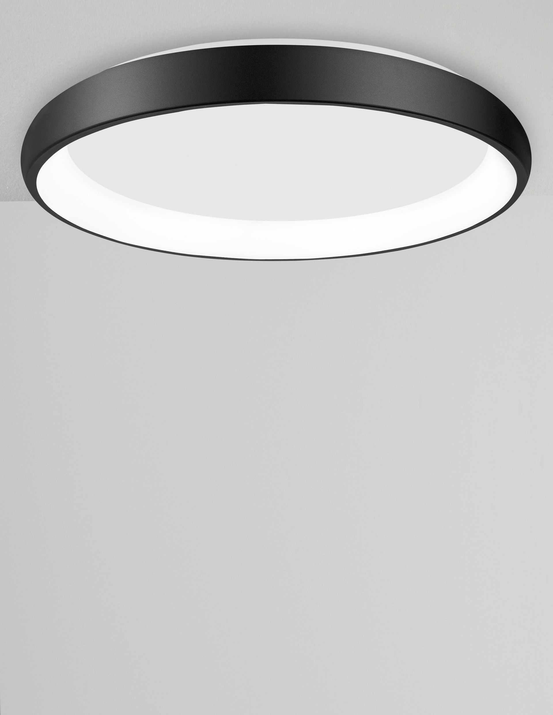 ALBI | H 8.5 D 60 cm | 50 W | 3000 K | 2876 lm | IP20 | Black | Aluminum/Acrylic