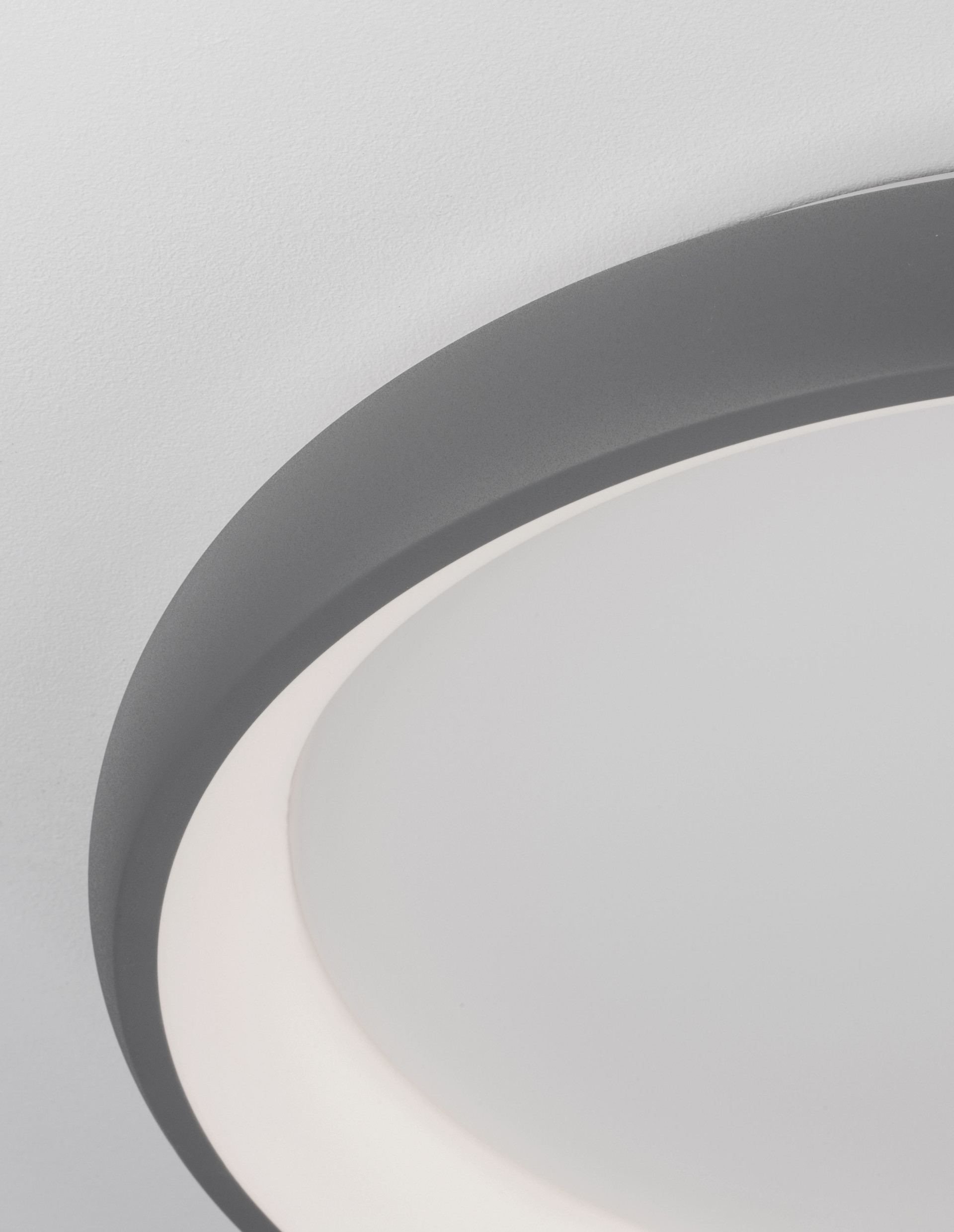 ALBI | H 8.5 D 60 cm | 50 W | 3000 K | 2876 lm | IP20 | Gray | Aluminum/Acrylic