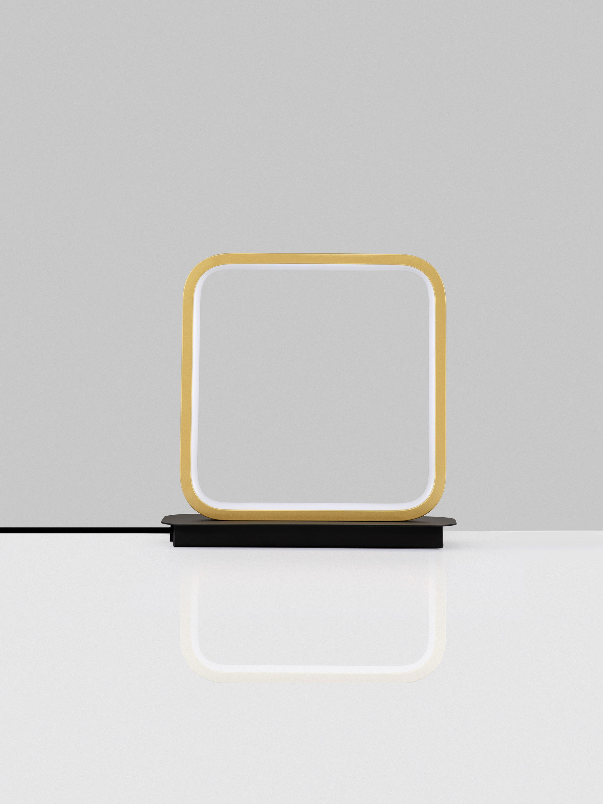 IMAR | L 22 W 8 H 22 cm | 13 W | 3200 K | 563 lm | IP20 | Schwarz/Gold | Stahl/Aluminium