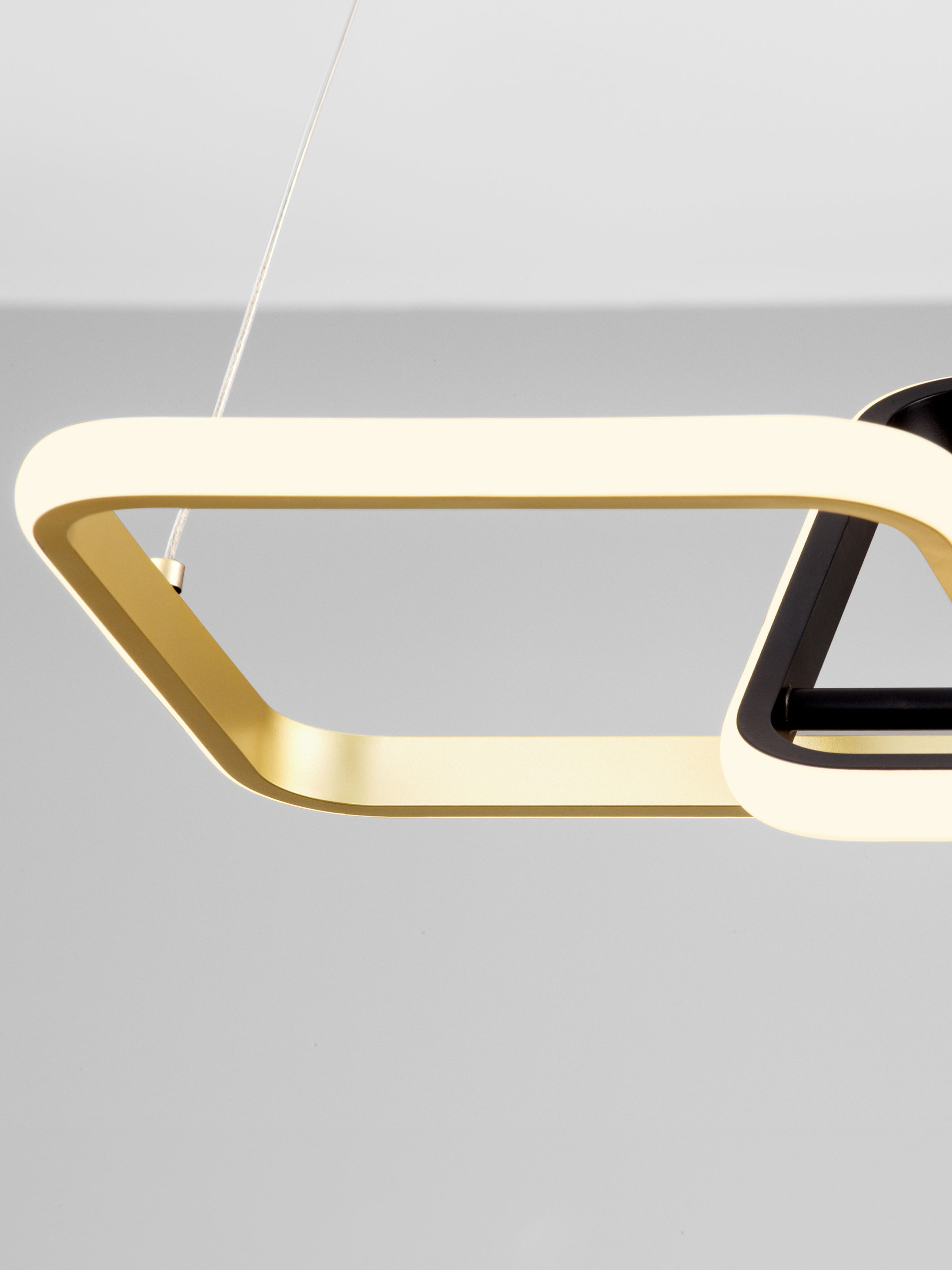 IMAR | L 54 W 30 H 150 cm | 36 W | 3200 K | 1685 lm | IP20 | Black/Gold | Steel/Aluminum