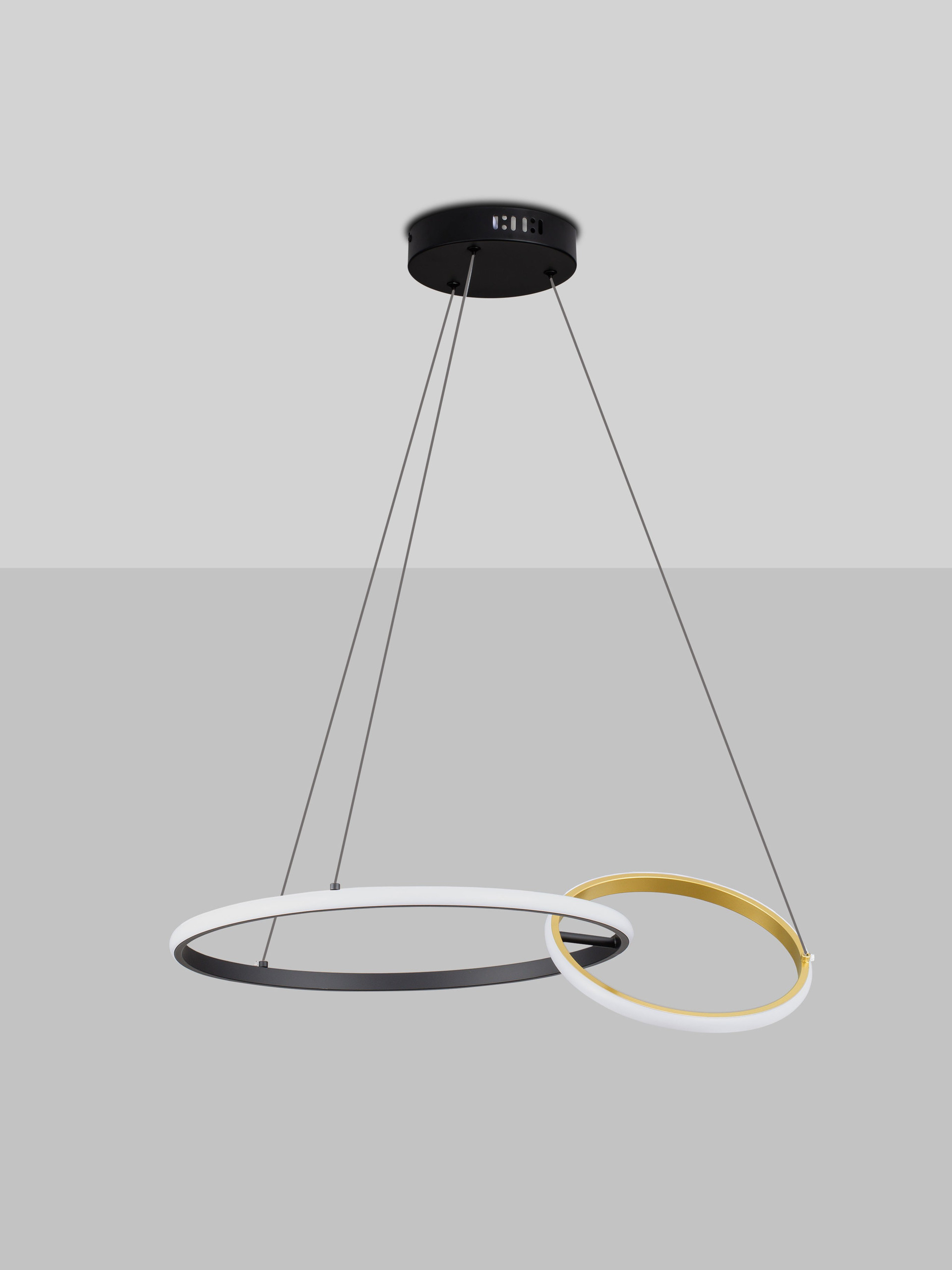 IMAR | L 63 W 46 H 150 cm | 36 W | 3200 K | 1620 lm | IP20 | Negro/Oro | Acero/Aluminio