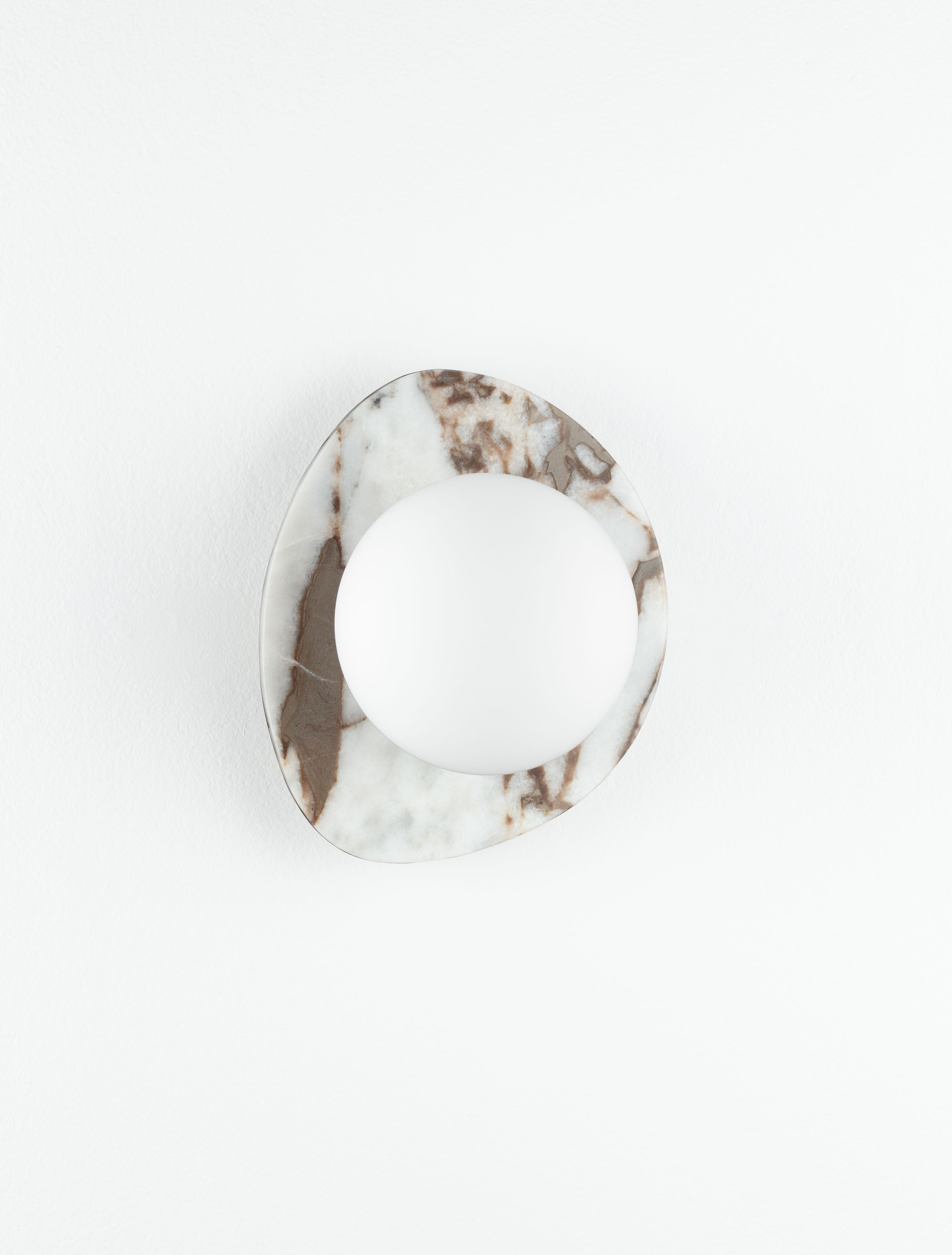MARG | L 18 W 15.5 H 22 cm | 5 W | IP20 | White | Glass/Marble
