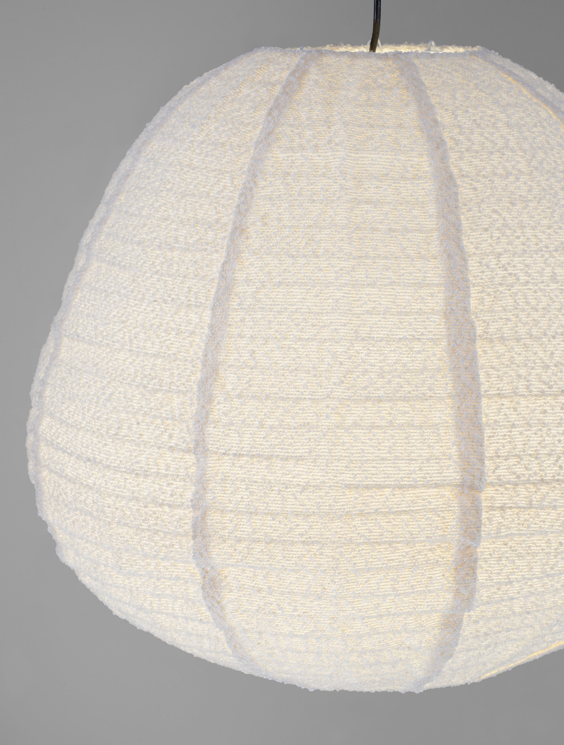 NUBBLE | H 120 D 60 cm | 12 W | IP20 | White | Bouclé Fabric
