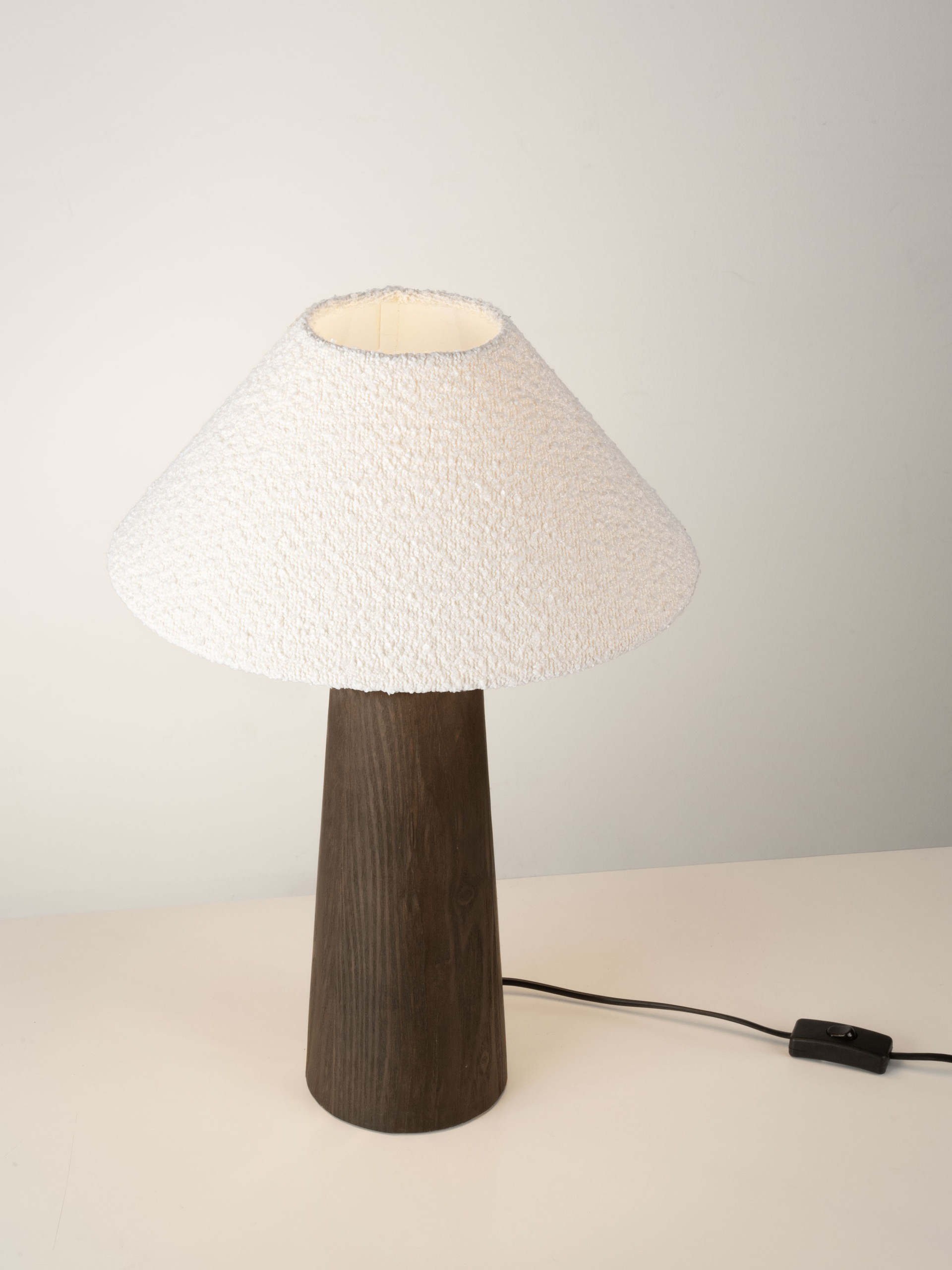 MOKU | H 50 D 32.5 cm | 12 W | IP20 | White/Brown | Bouclé Fabric/Veneer