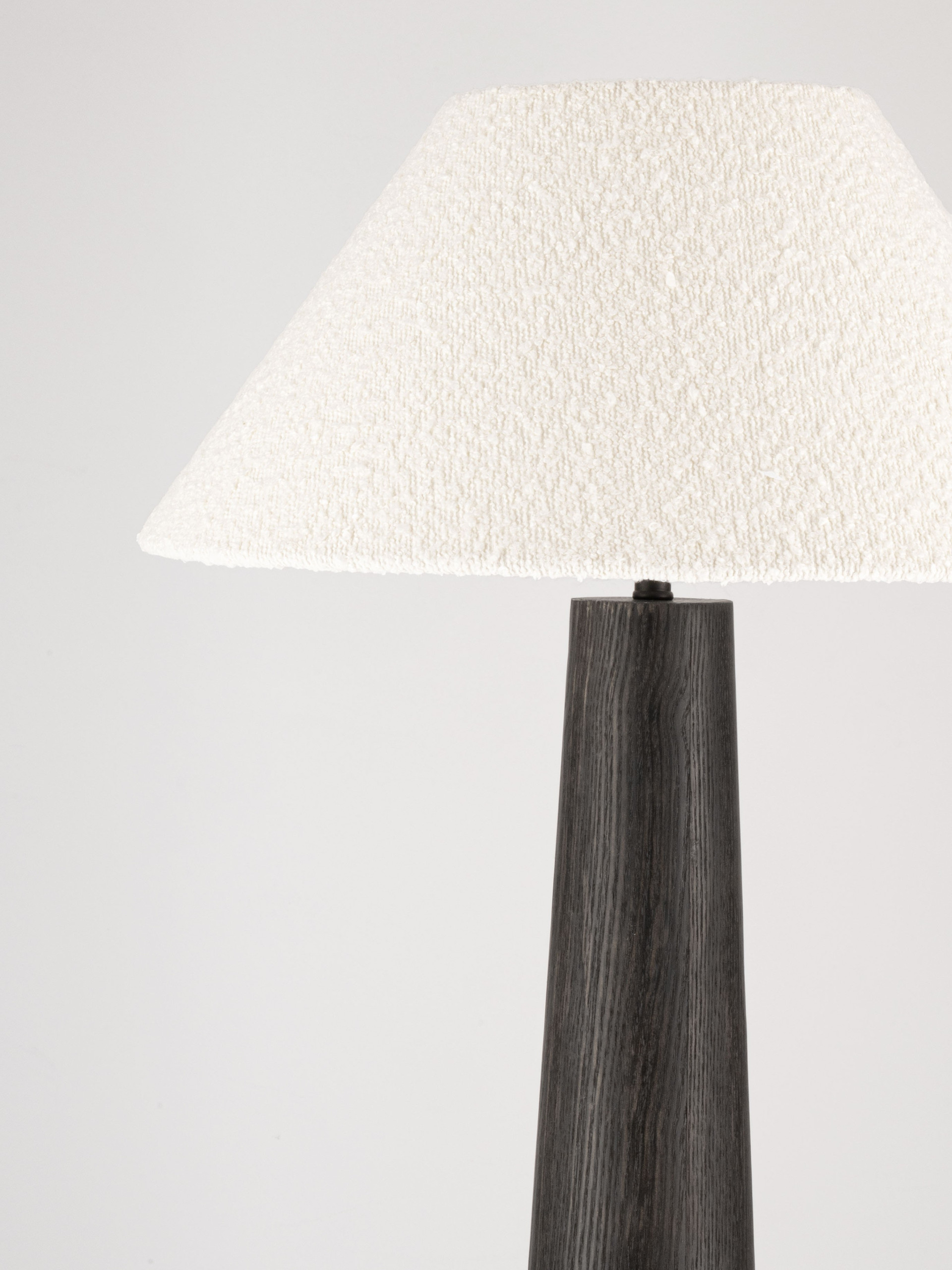 MOKU | H 160 D 45 cm | 12 W | IP20 | White/Brown | Bouclé Fabric/Veneer