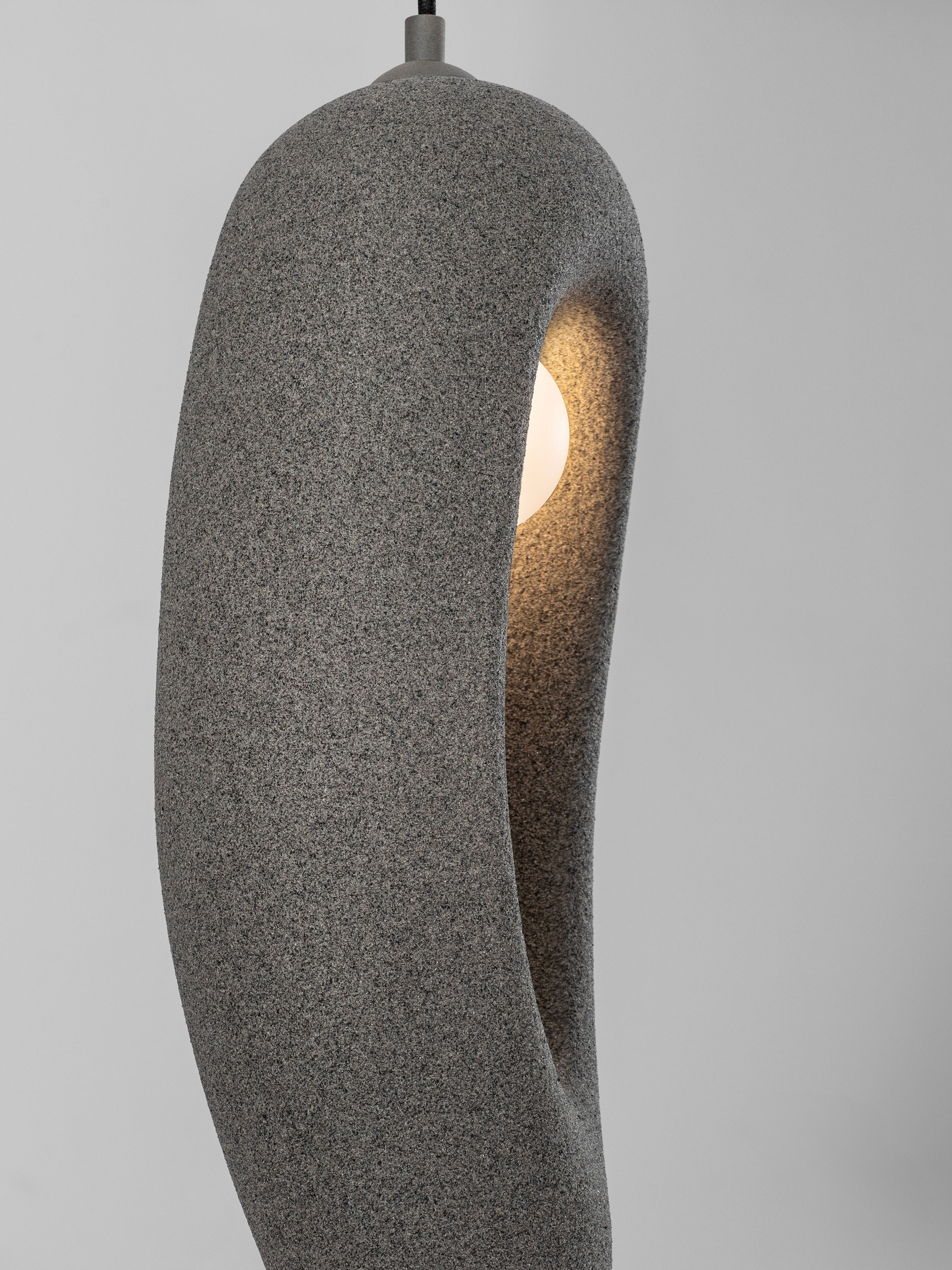 TEMPUS | L 18 W 48 H 250 cm | 5 W | IP20 | Gray | Resin