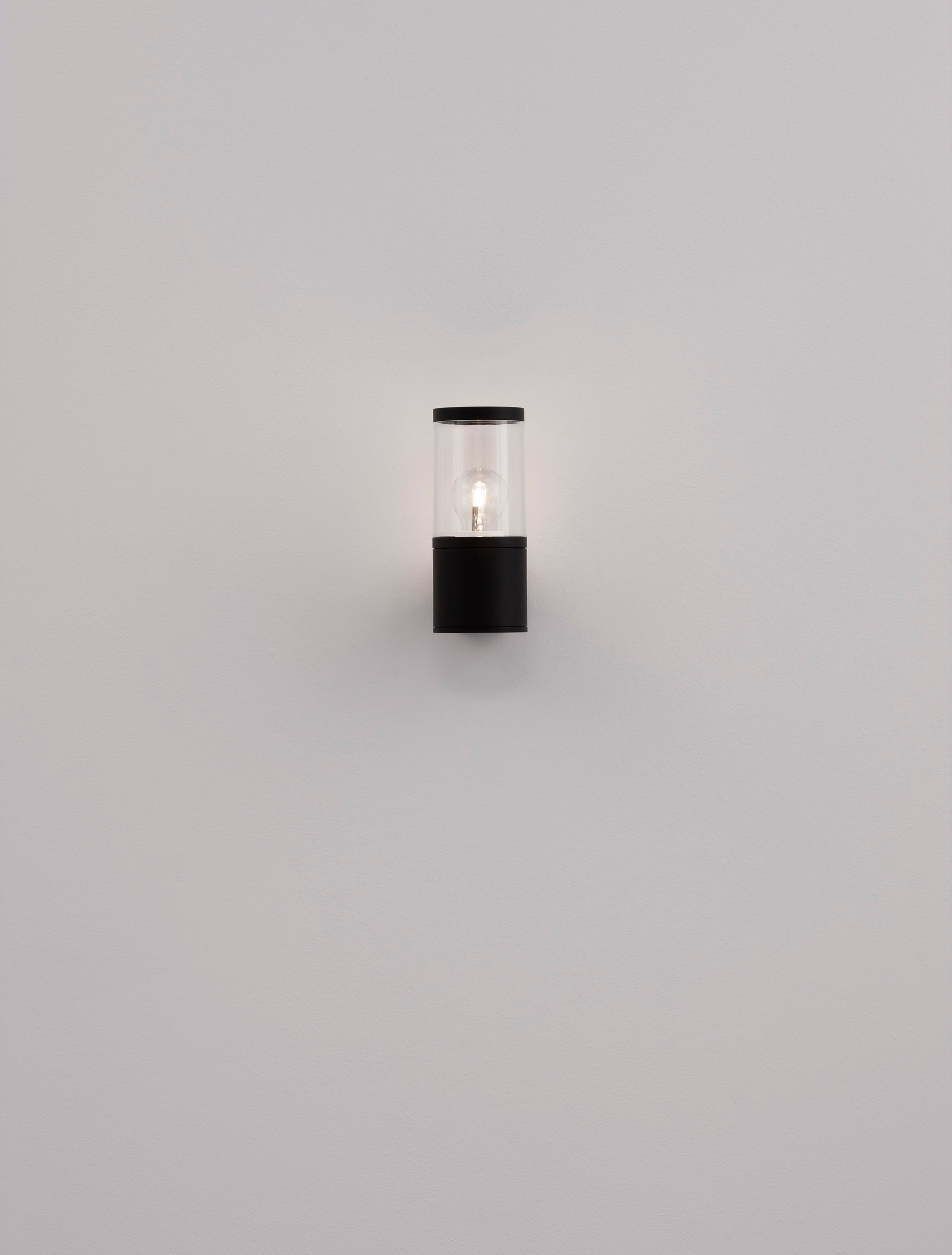 CETERA | W 14.1 H 21 D 9 cm | 12 W | IP54 | Μαύρο | Αλουμίνιο