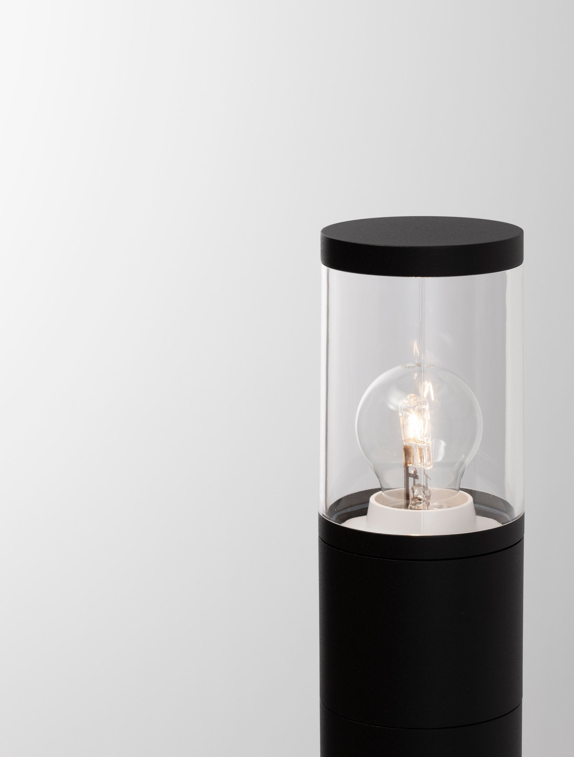 CETERA | H 90 D 9 cm | 12 W | IP54 | Black | Aluminum