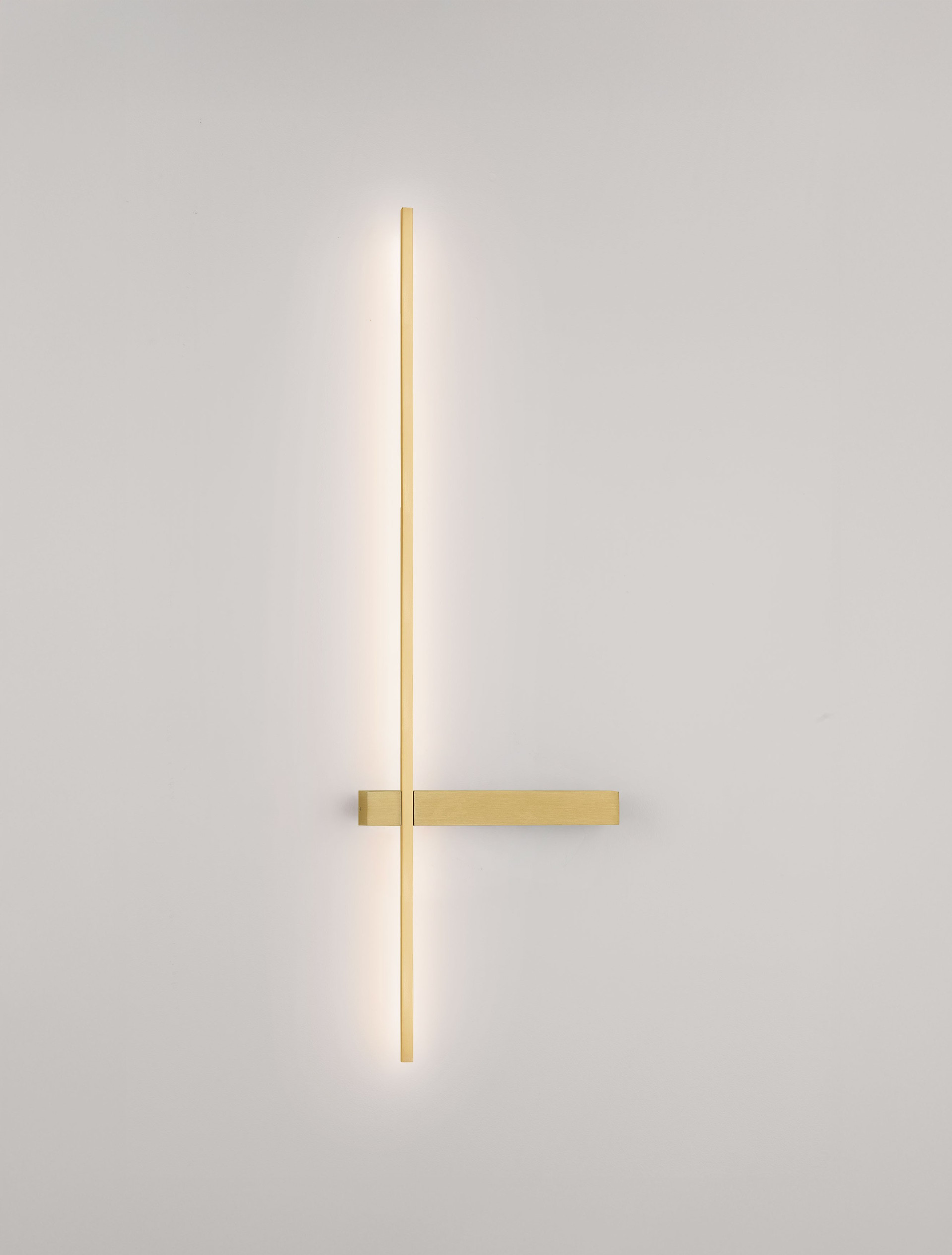 DANESSA | L 22.2 W 4 H 73 cm | 5 W | 3000/2700 K | 374 lm | IP20 | Or | Aluminium/Acrylique