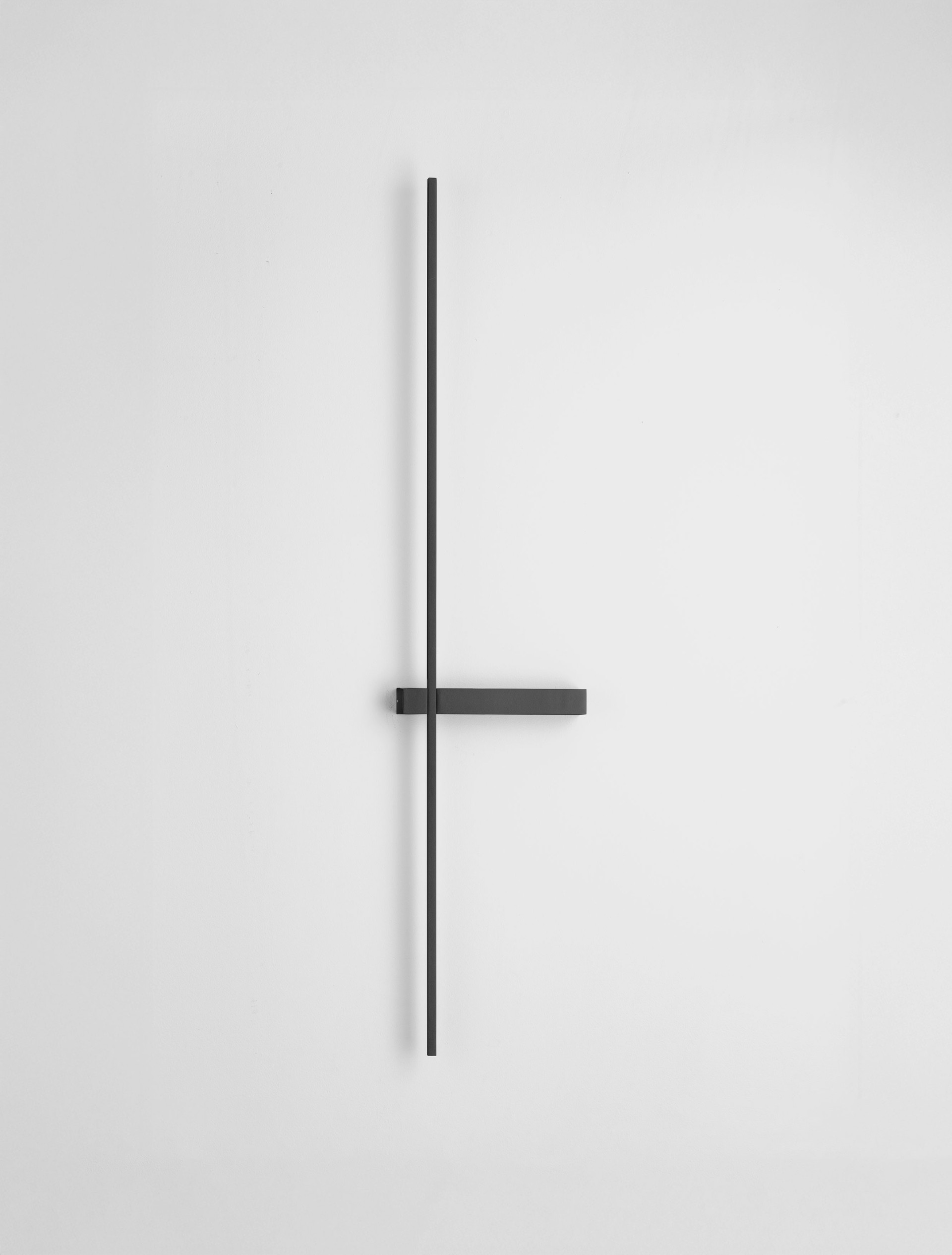 DANESSA | L 22.2 W 4 H 103 cm | 5 W | 3000/2700 K | 374 lm | IP20 | Noir | Aluminium/Acrylique