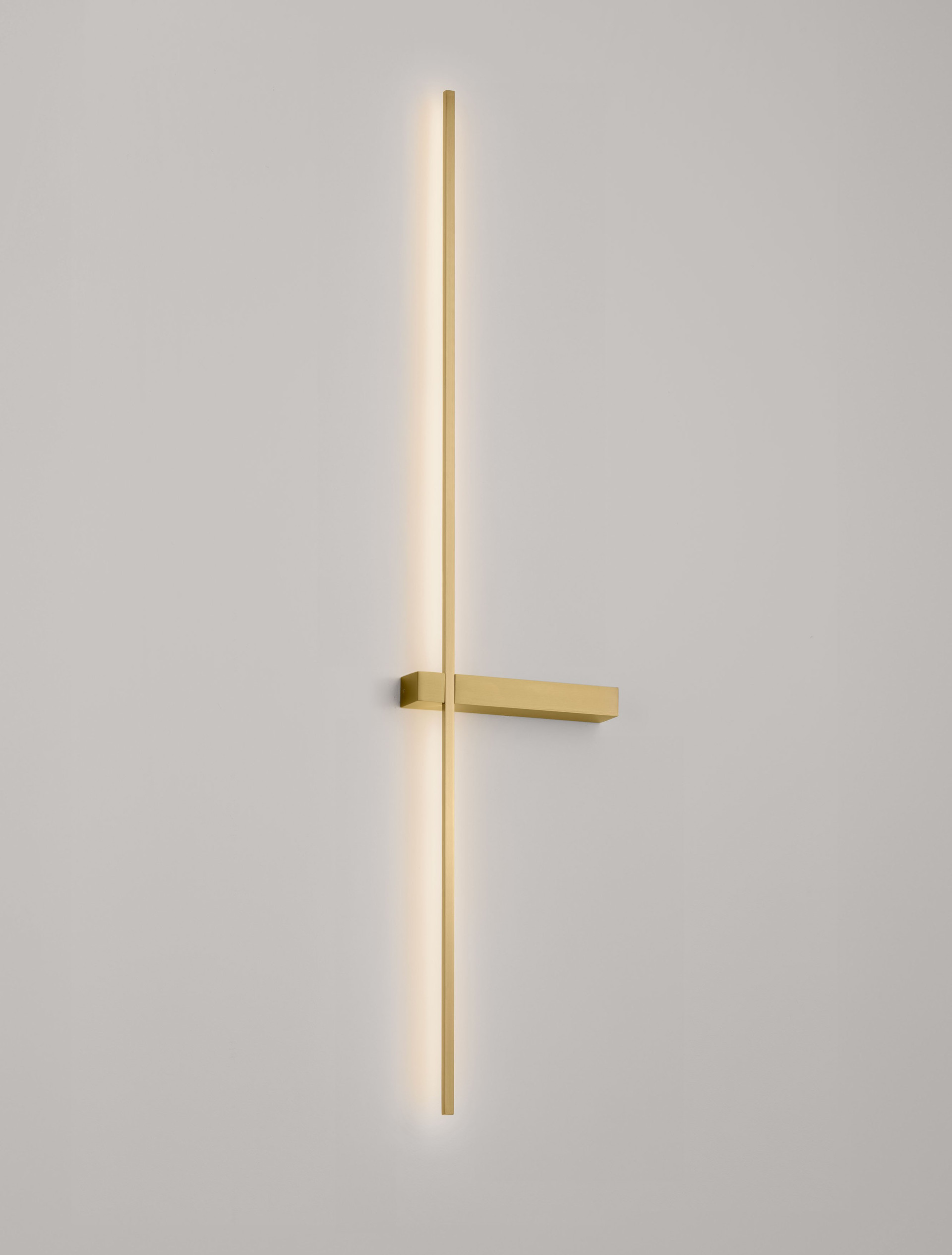 DANESSA | L 22.2 W 4 H 103 cm | 5 W | 3000/2700 K | 374 lm | IP20 | Or | Aluminium/Acrylique