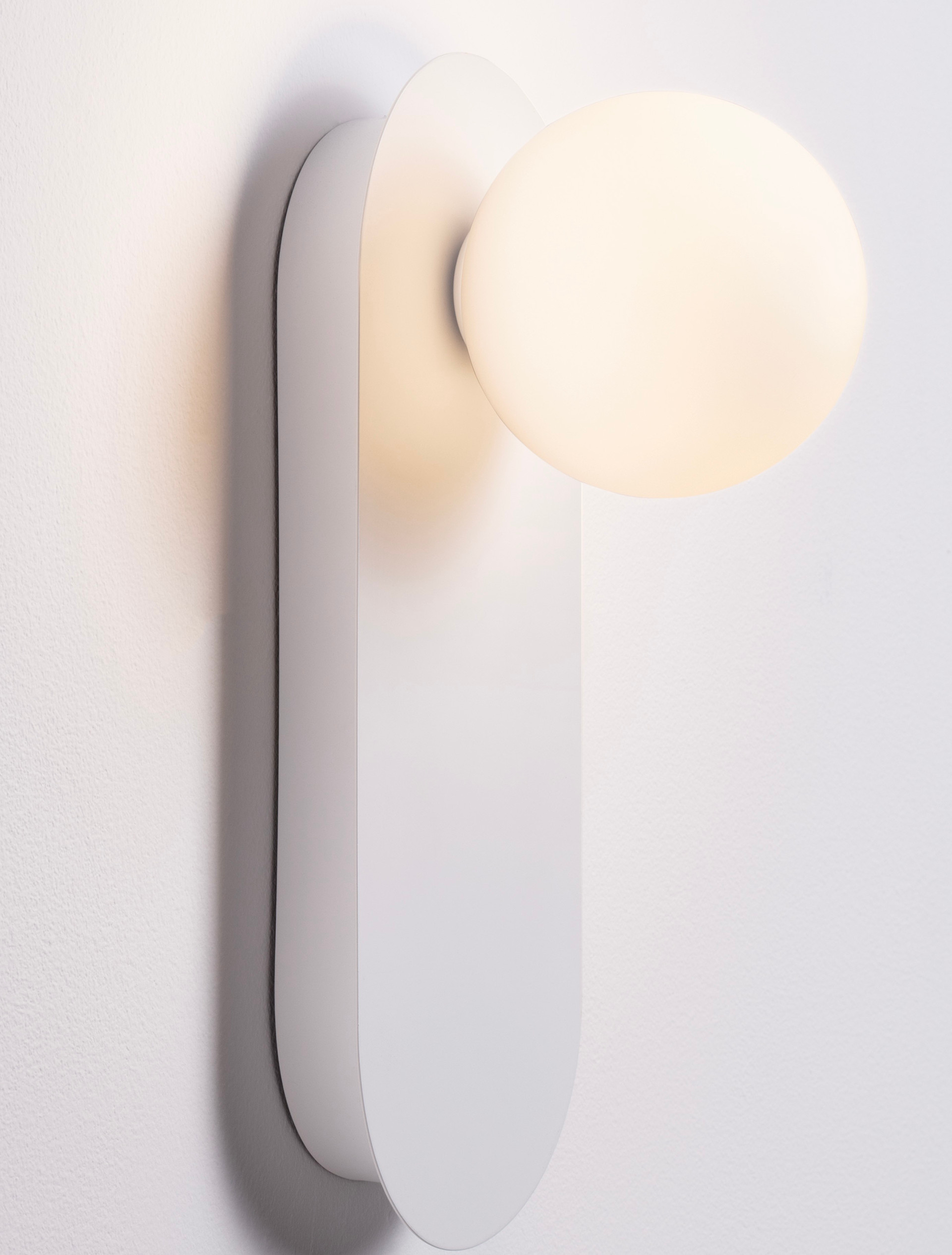 BLOB | L 12 W 13 H 30 cm | 5 W | IP20 | White | Steel/Glass