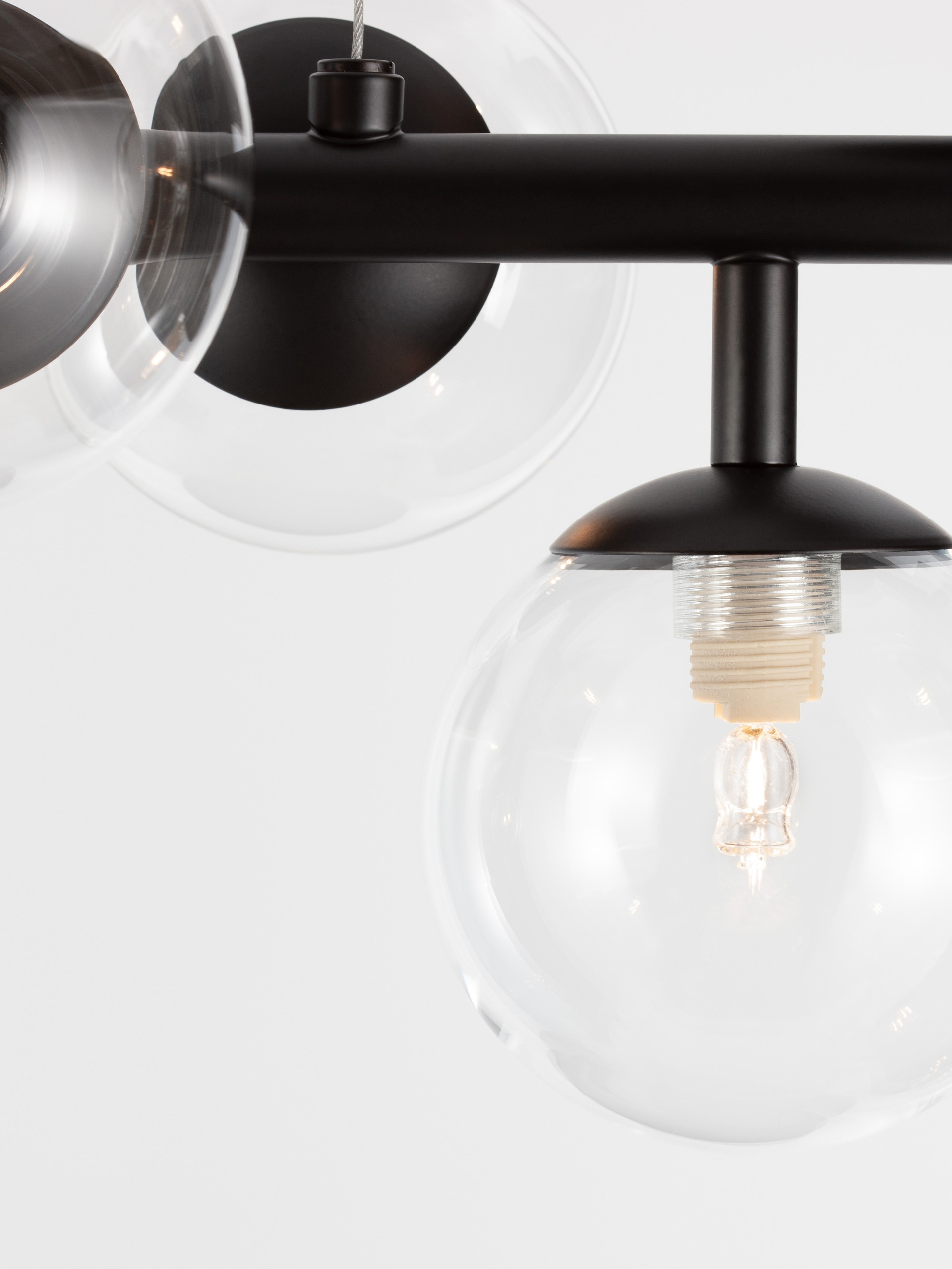 ODILLIA | L 65 W 23 H 120 cm | 15 W | IP20 | Μαύρο | Γυαλί/Μέταλλο