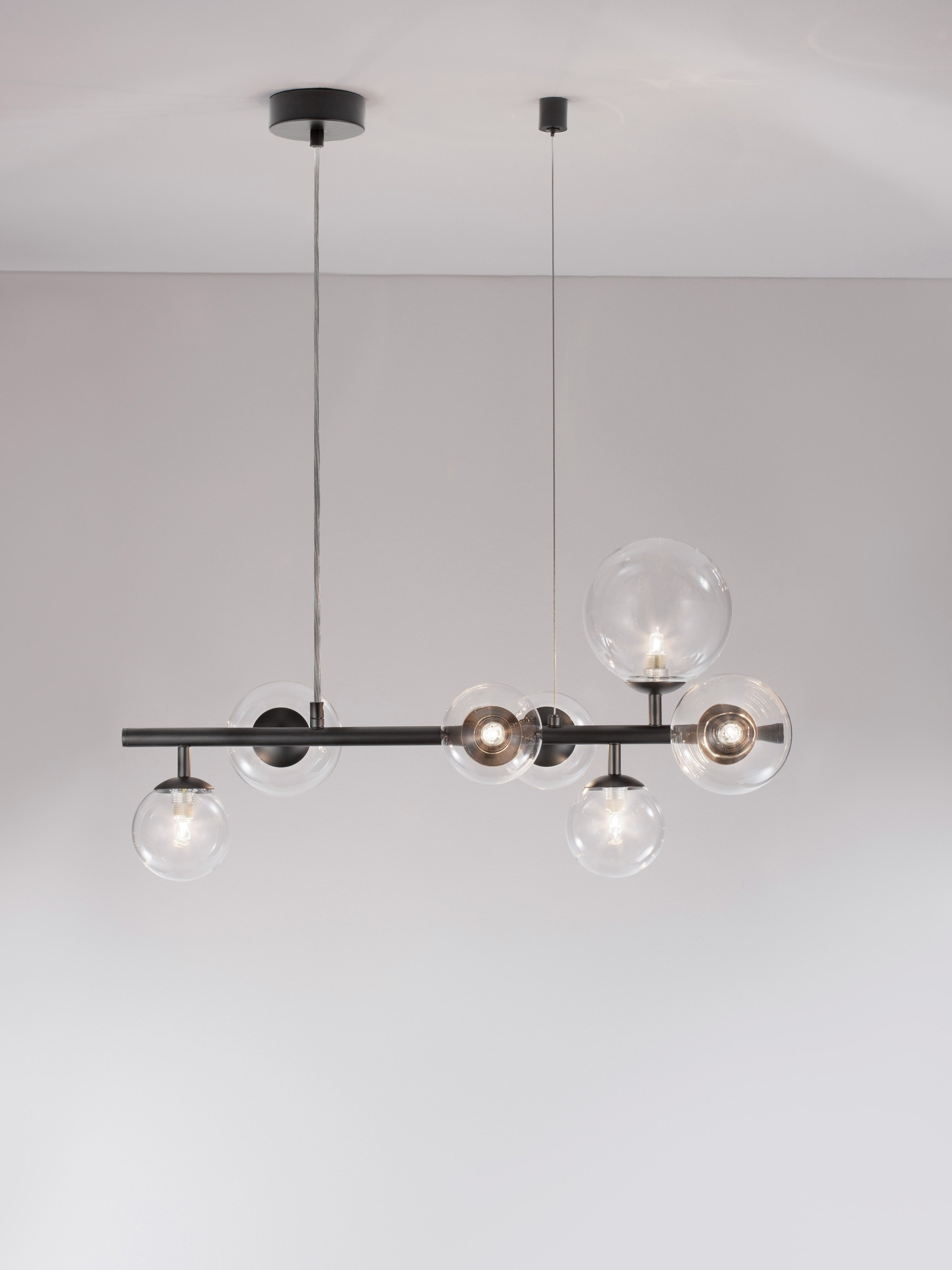 ODILLIA | L 65 W 23 H 120 cm | 15 W | IP20 | Μαύρο | Γυαλί/Μέταλλο