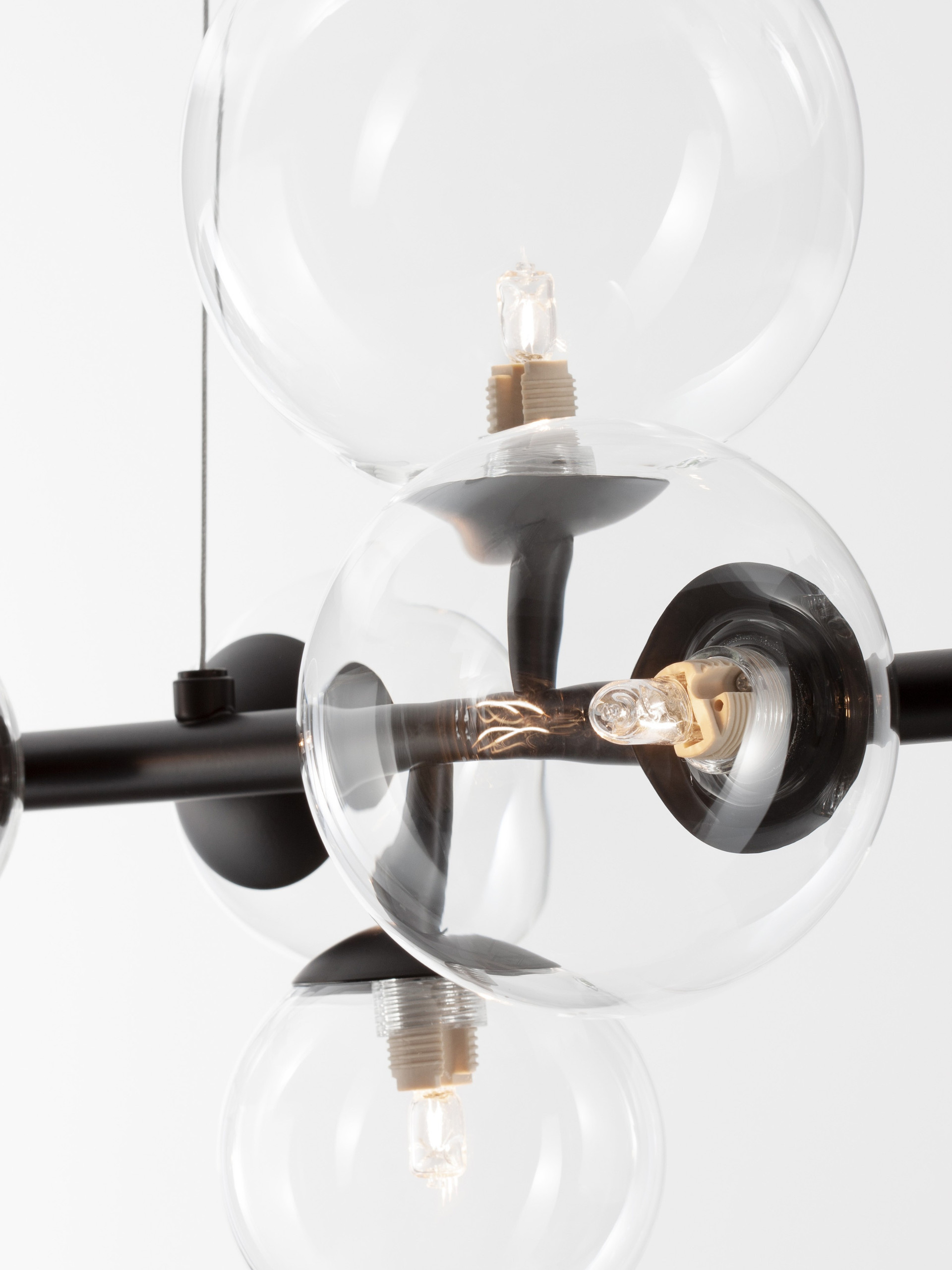 ODILLIA | L 65 W 23 H 120 cm | 15 W | IP20 | Μαύρο | Γυαλί/Μέταλλο