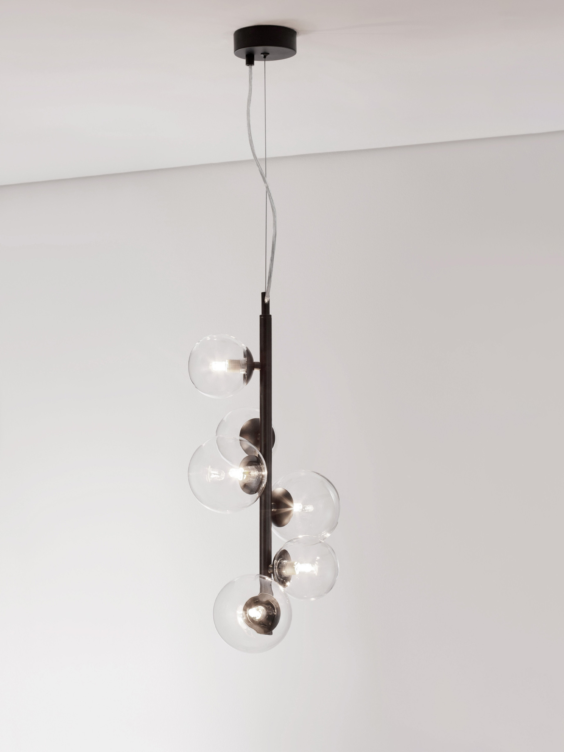 ODILLIA | L 28 W 23 H 120 cm | 30 W | IP20 | Schwarz | Glas/Metall