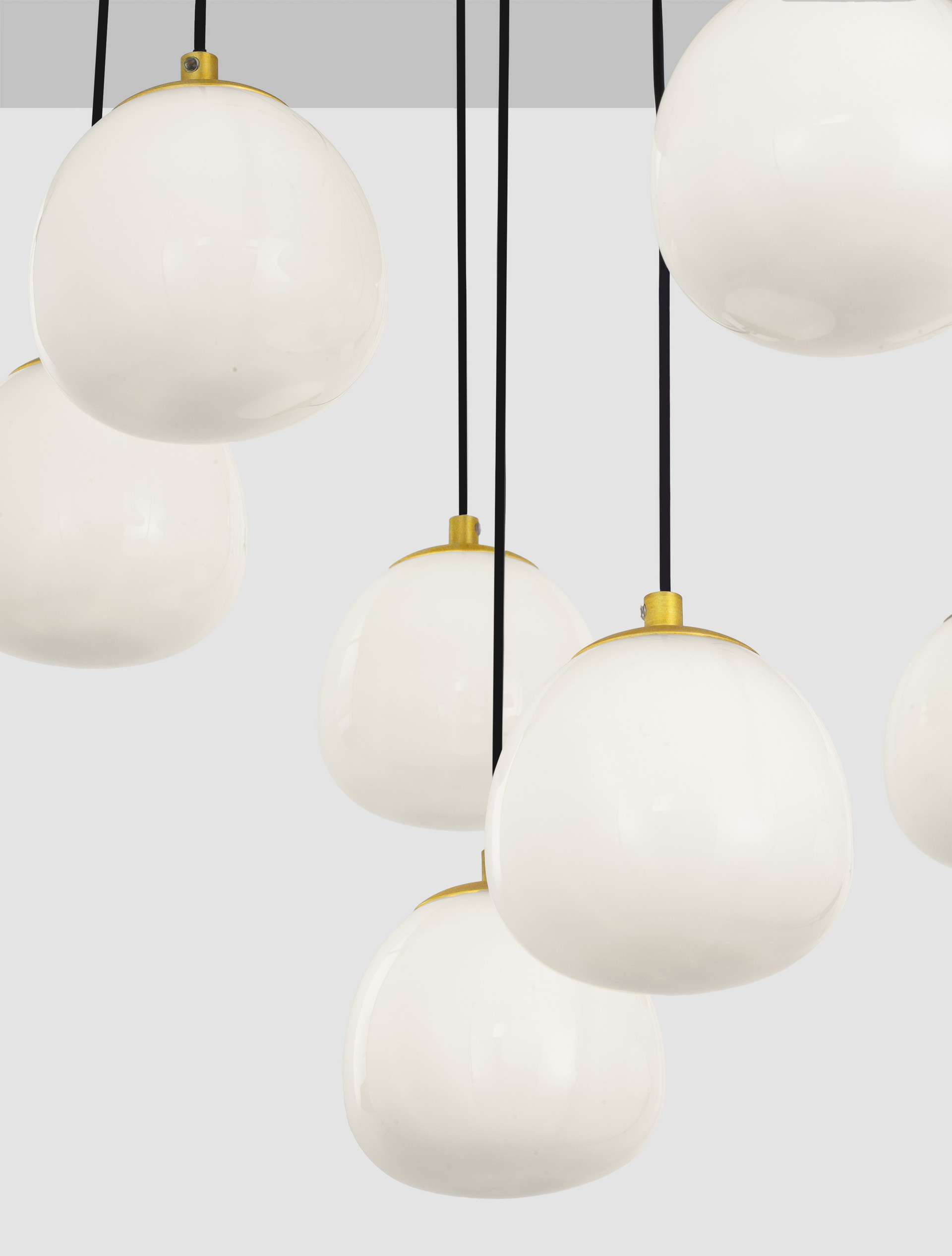 THE EGG | H 70 D 75 cm | 60 W | IP20 | Black/White/Gold | Glass/Metal