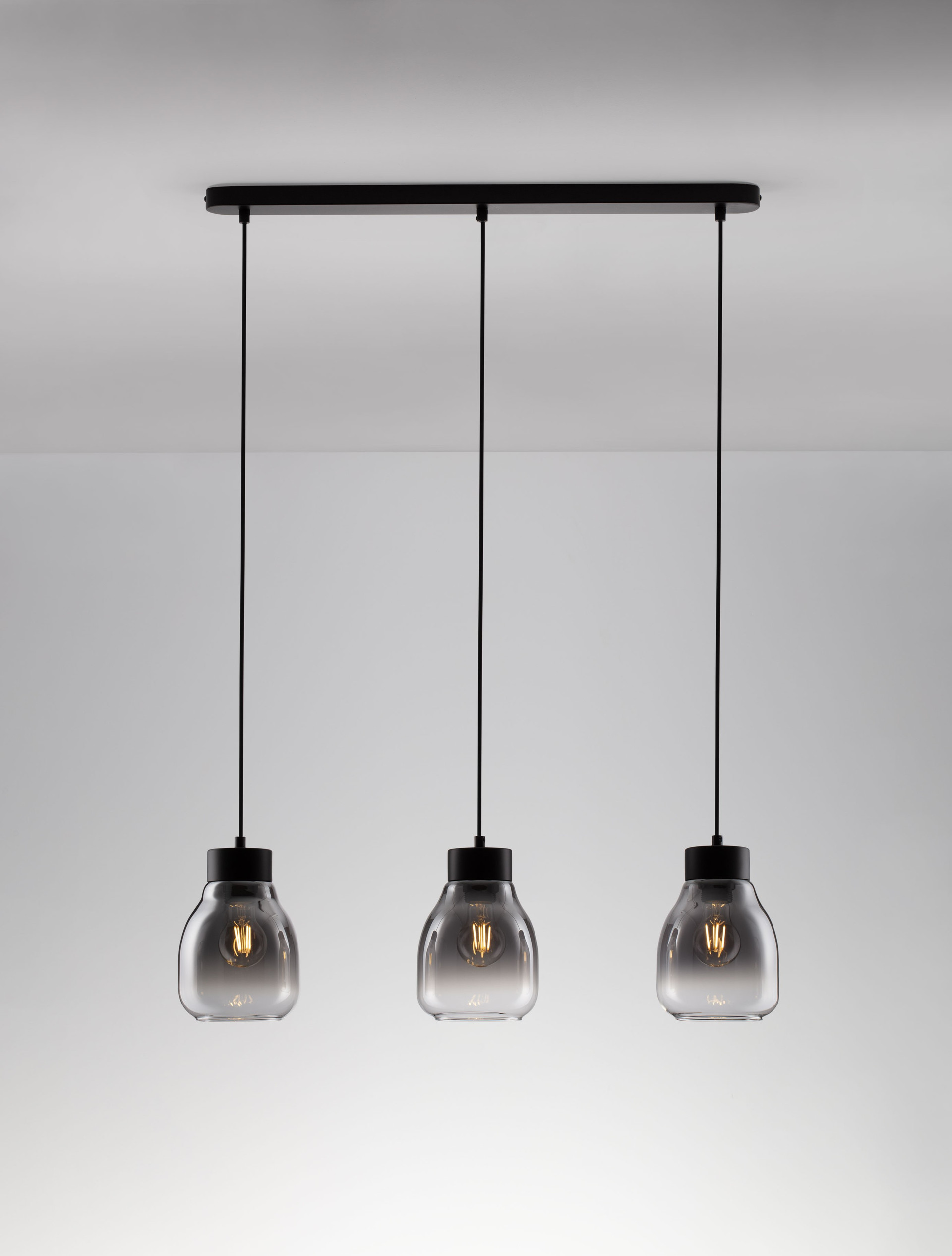 BLACU | L 75 W 15 H 120 cm | 36 W | IP20 | Gray | Glass/Metal