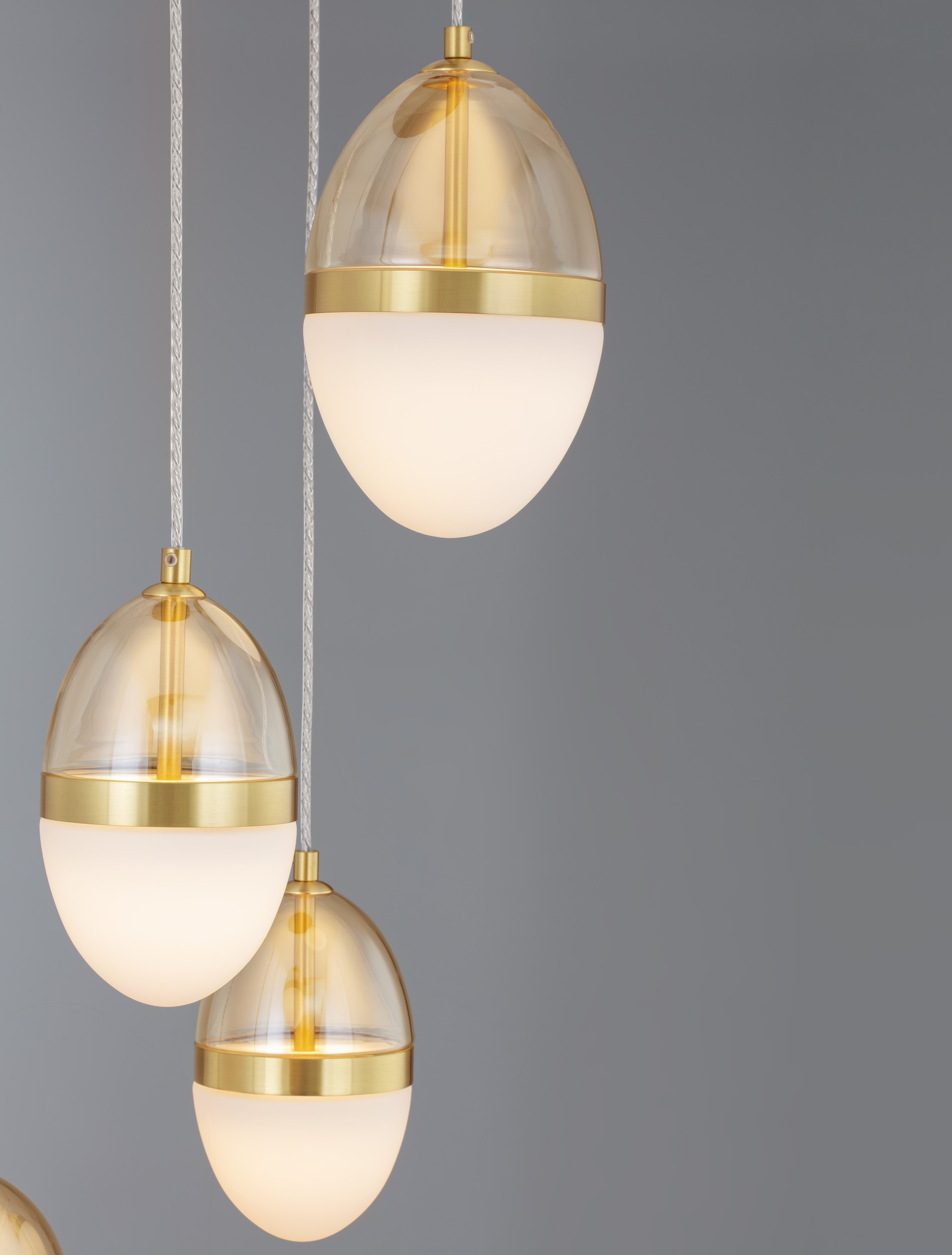 EGNA | H 120 D 45 cm | 59 W | 3000 K | 3540 lm | IP20 | Brass/Amber | Glass/Metal