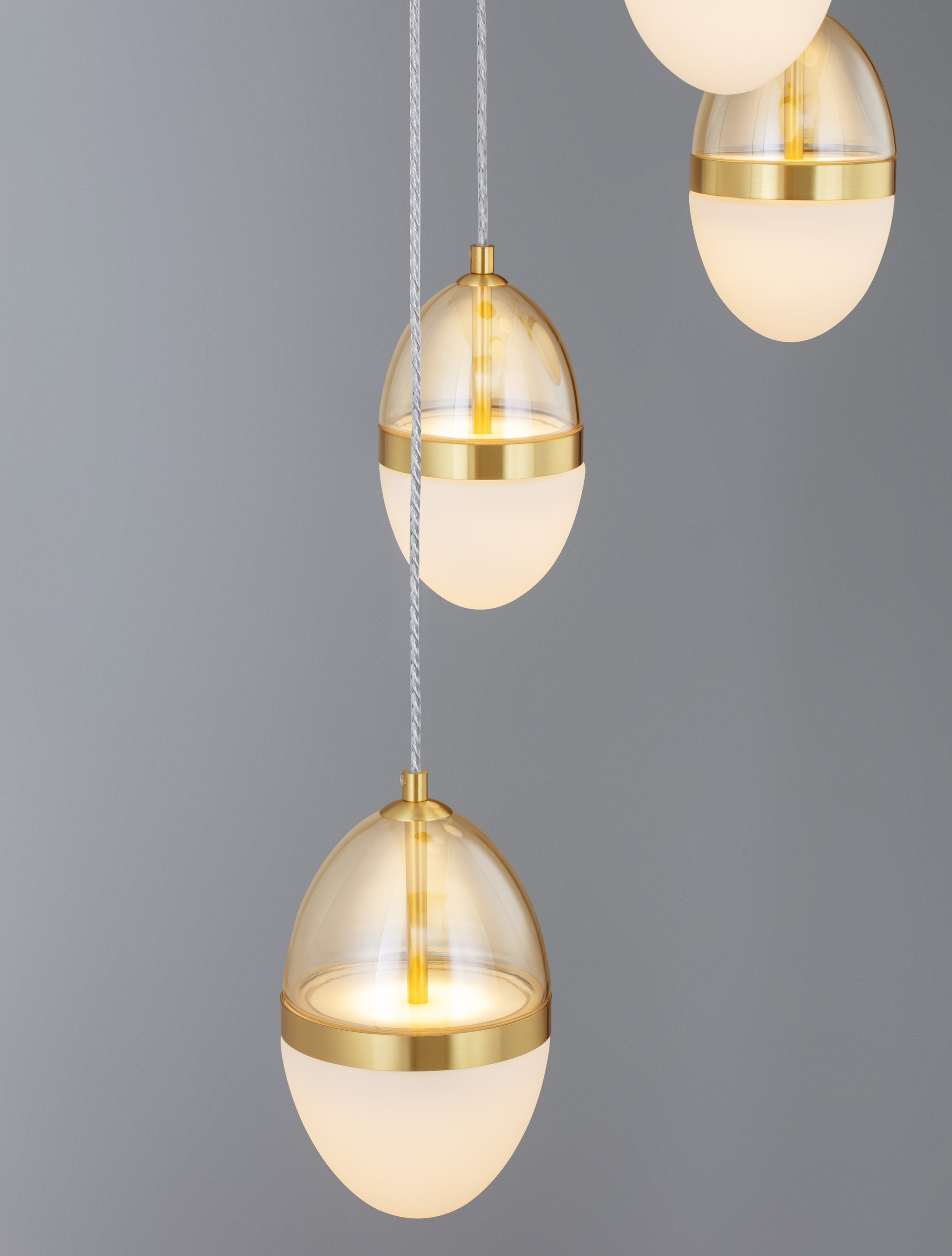 EGNA | H 120 D 45 cm | 59 W | 3000 K | 3540 lm | IP20 | Brass/Amber | Glass/Metal