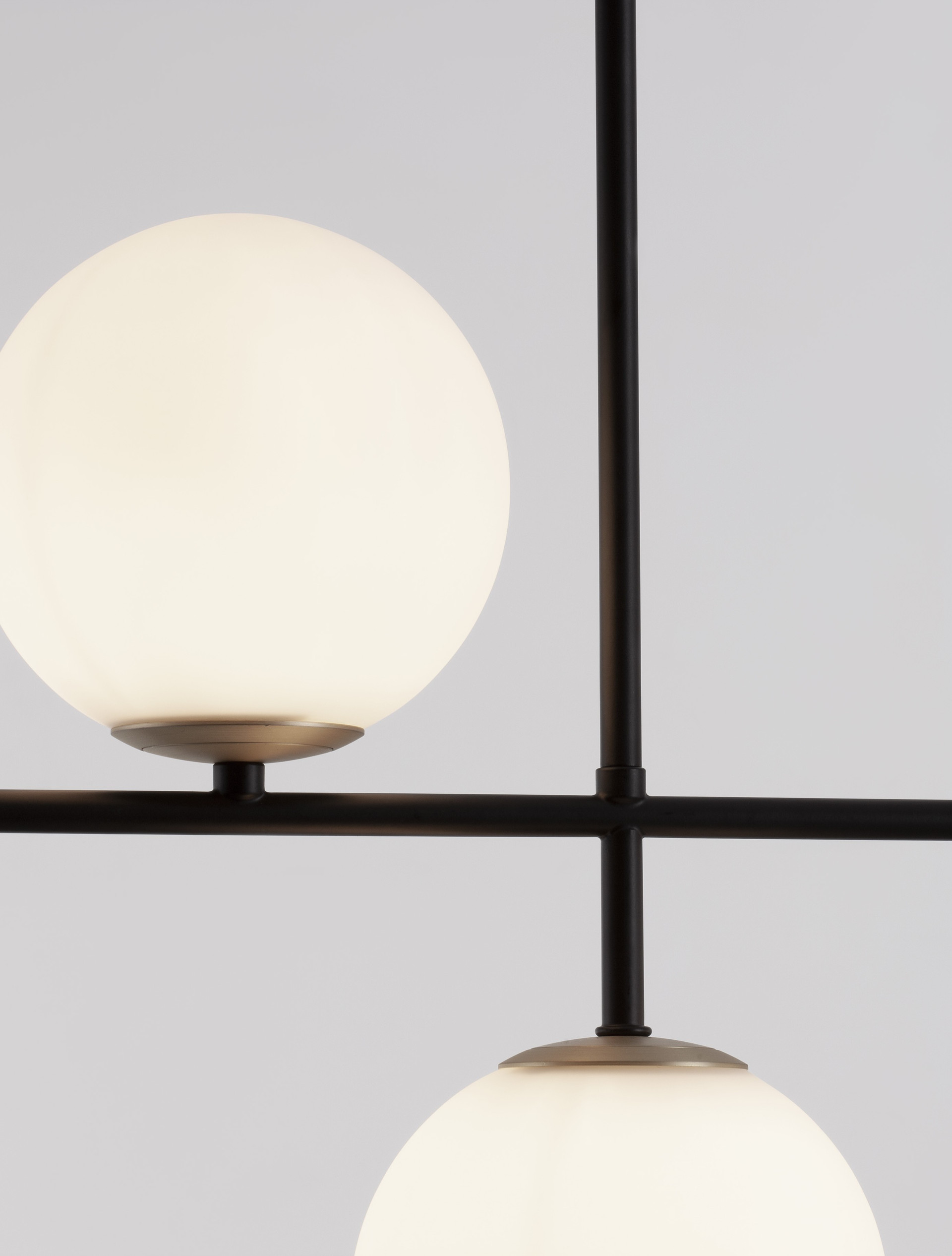 GIT | L 95 W 15 H 73.5/121 cm | 15 W | IP20 | Black/White/Gold | Glass/Metal
