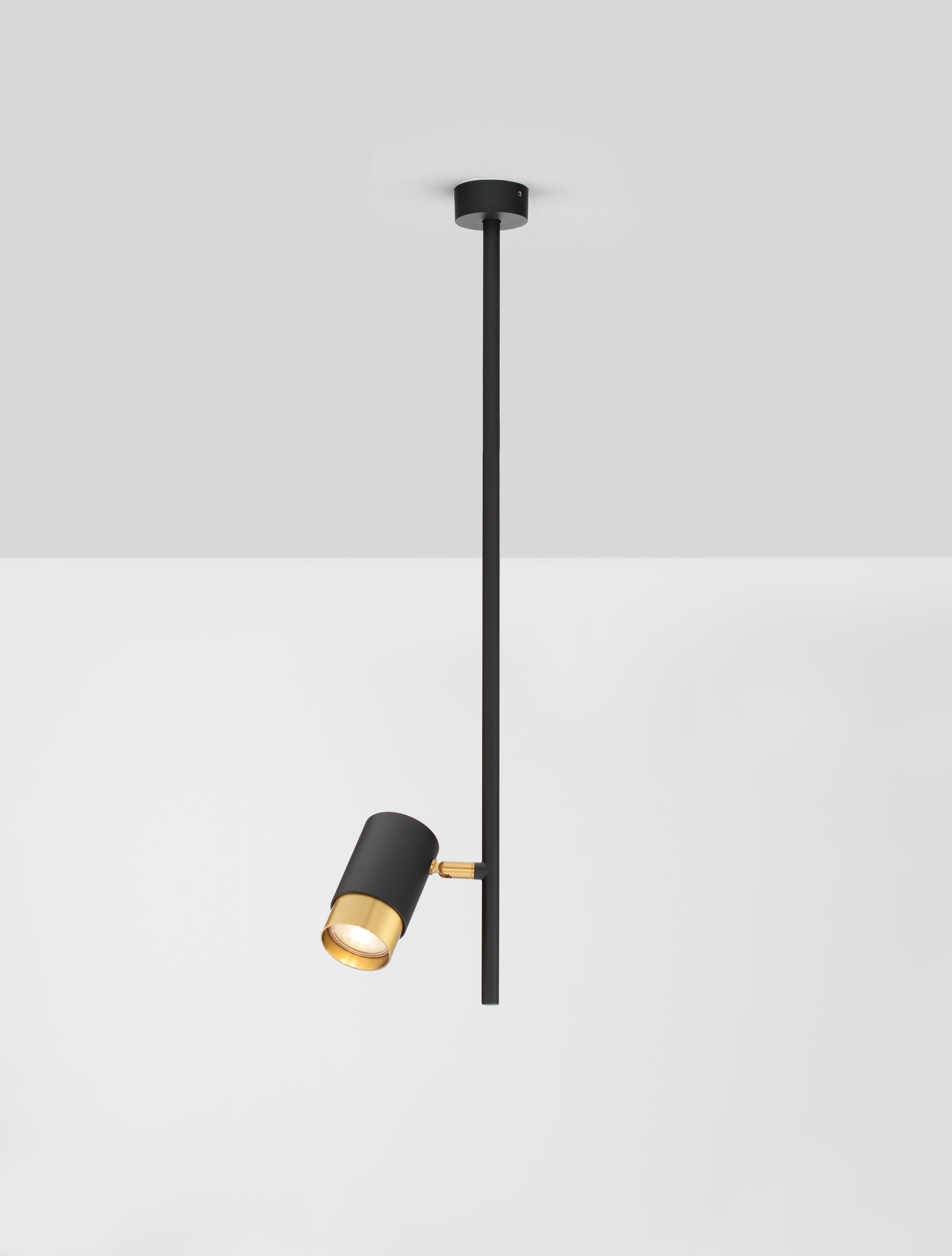 PONGO | H 62.2 D 5.9 cm | 10 W | IP20 | Black/Gold | Aluminum
