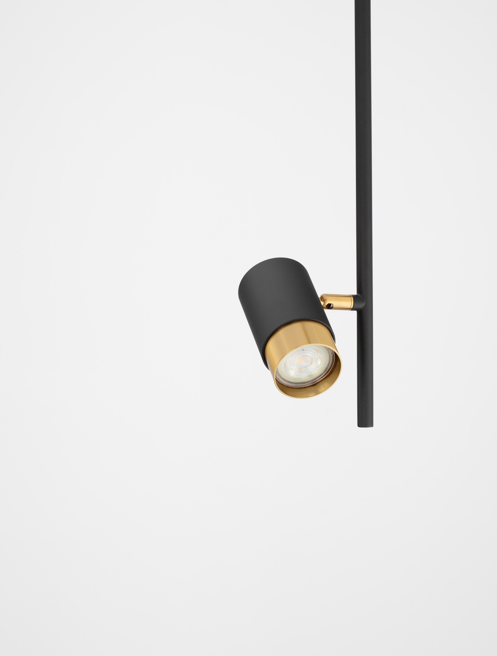 PONGO | H 62.2 D 5.9 cm | 10 W | IP20 | Black/Gold | Aluminum