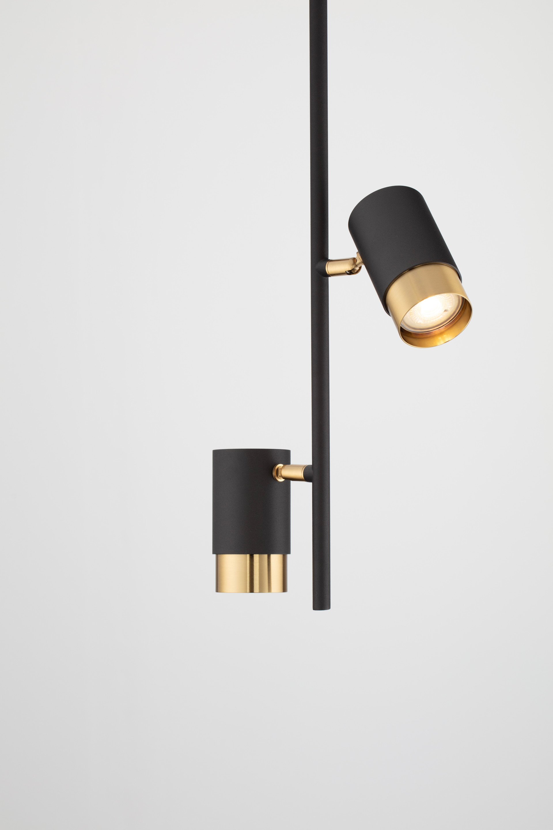 PONGO | H 64.3 D 5.9 cm | 10 W | IP20 | Black/Gold | Aluminum