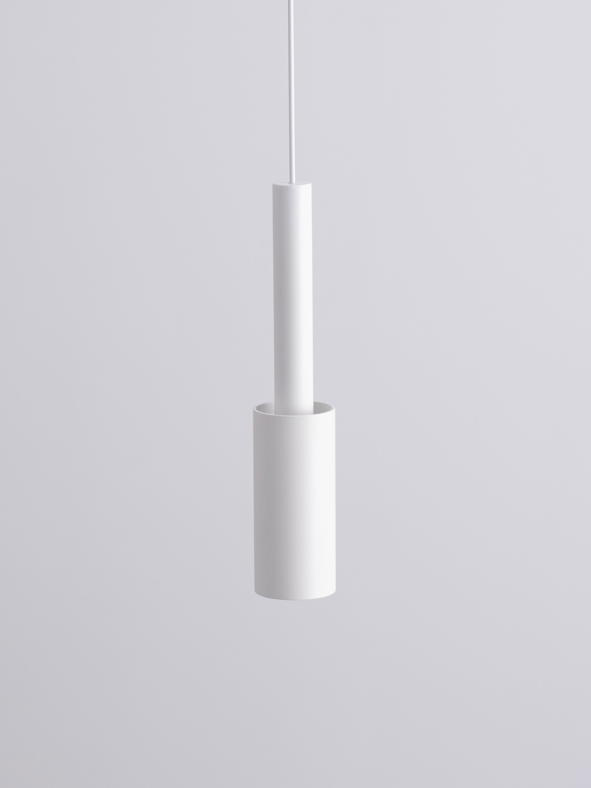 JOY | H 200 D 4 cm | 7 W | 3000 K | 703 lm | IP20 | White | Aluminum