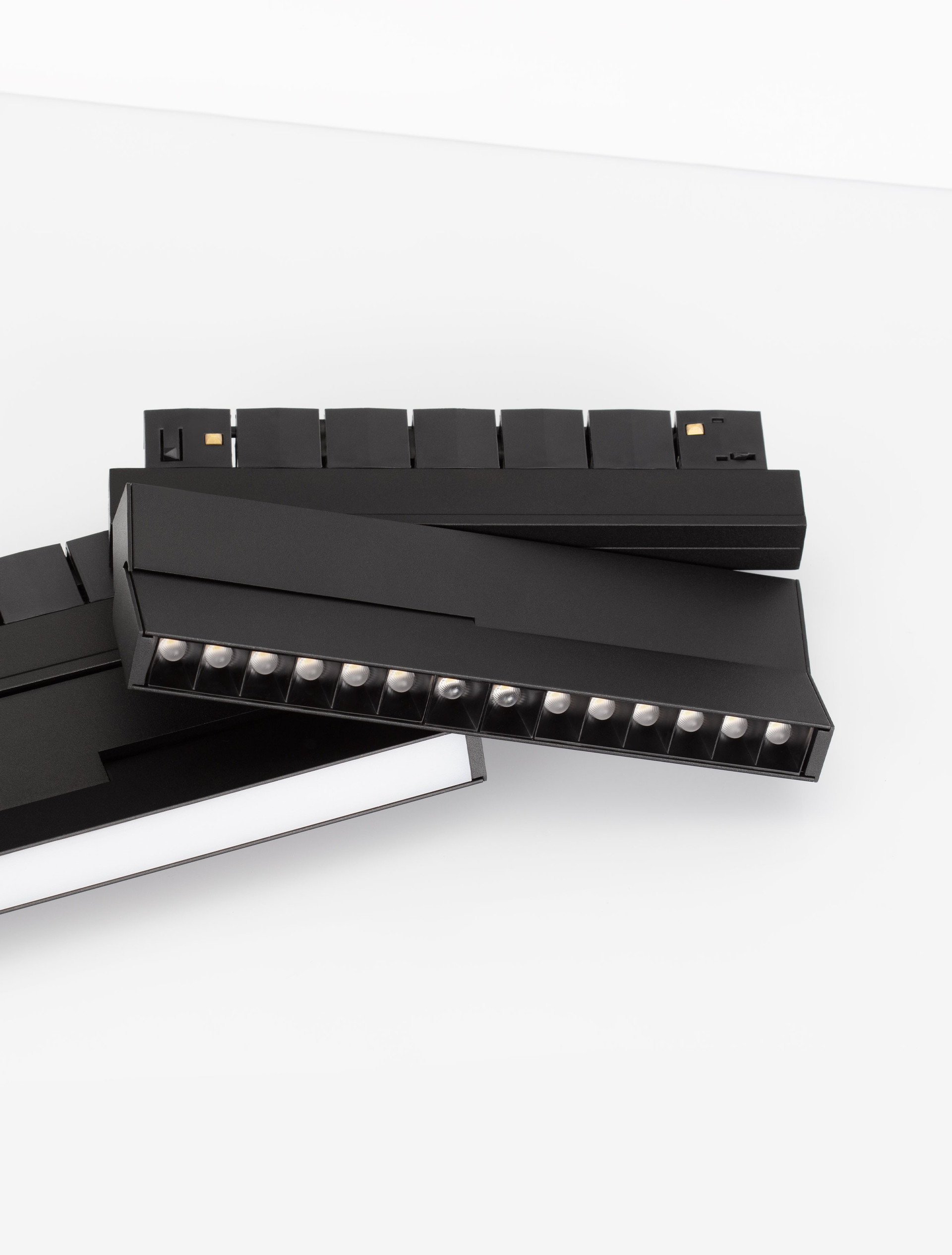 Breda Flexible Magnetic B30-15W-A30-145x25