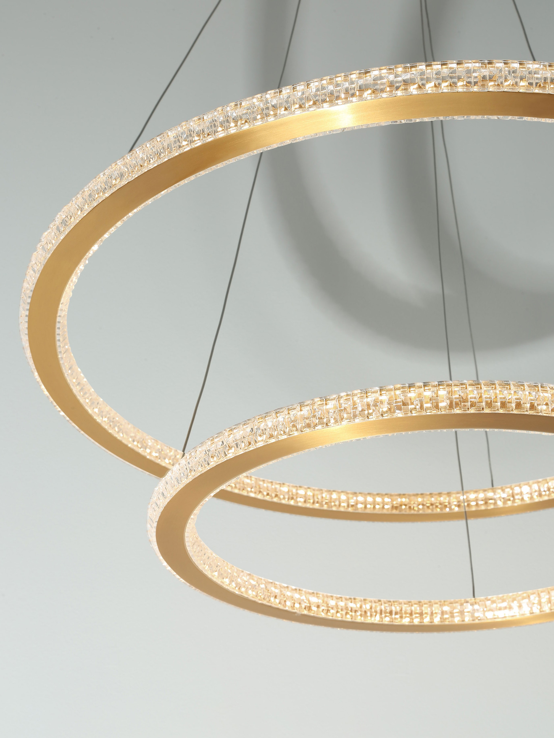 CILION | H 150 D 60 cm | 56 W | 3000 K | 3555 lm | IP20 | Gold | Aluminum/Acrylic