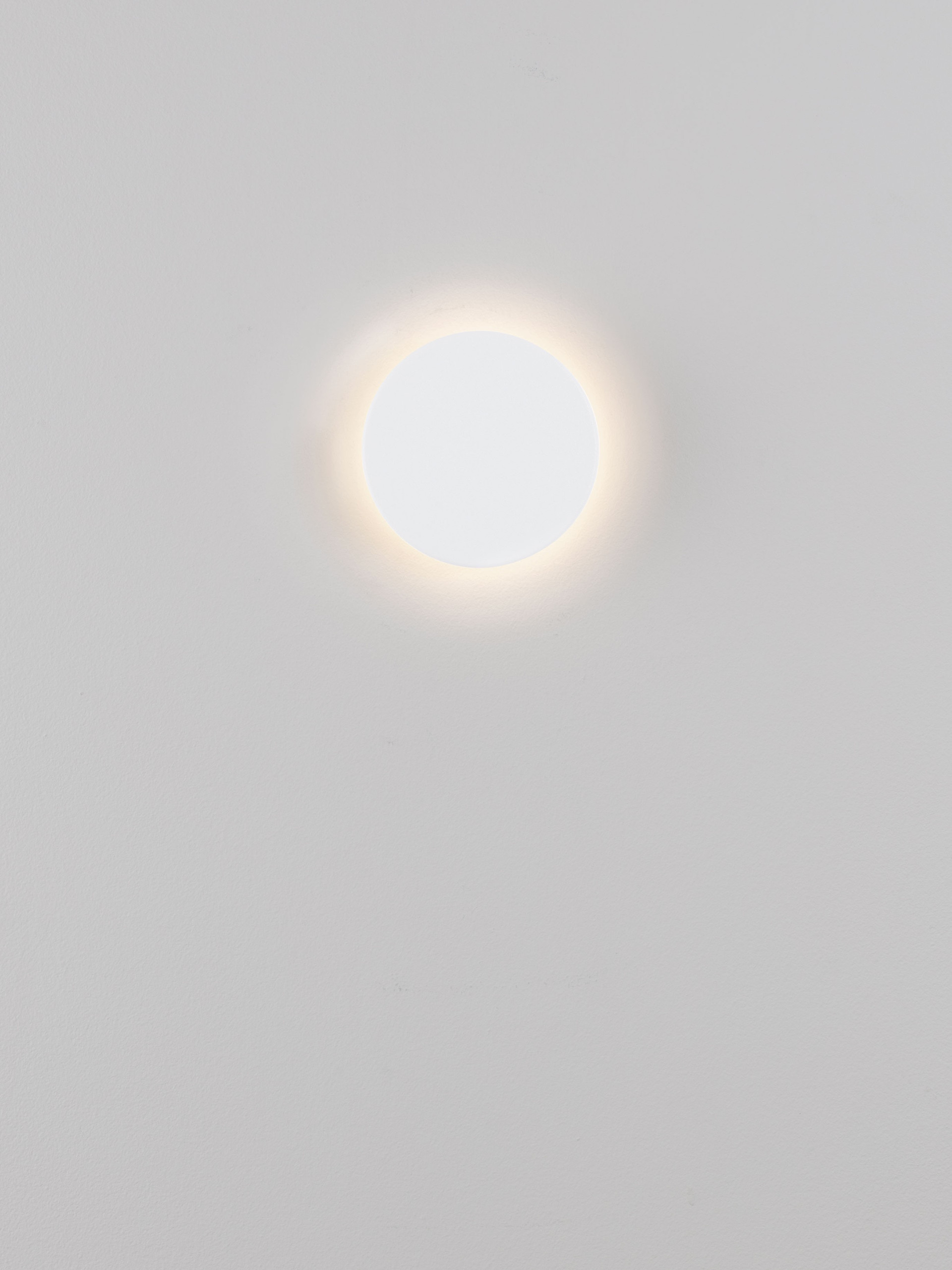 ELLUX