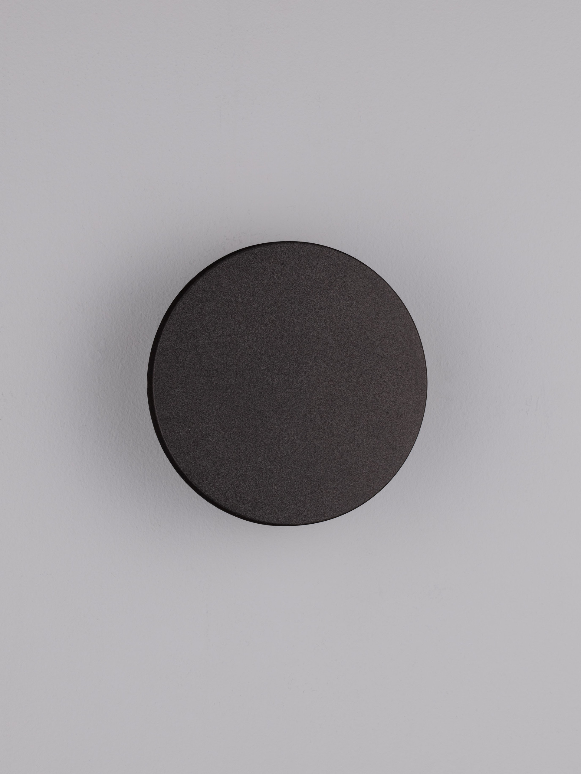 ELLUX