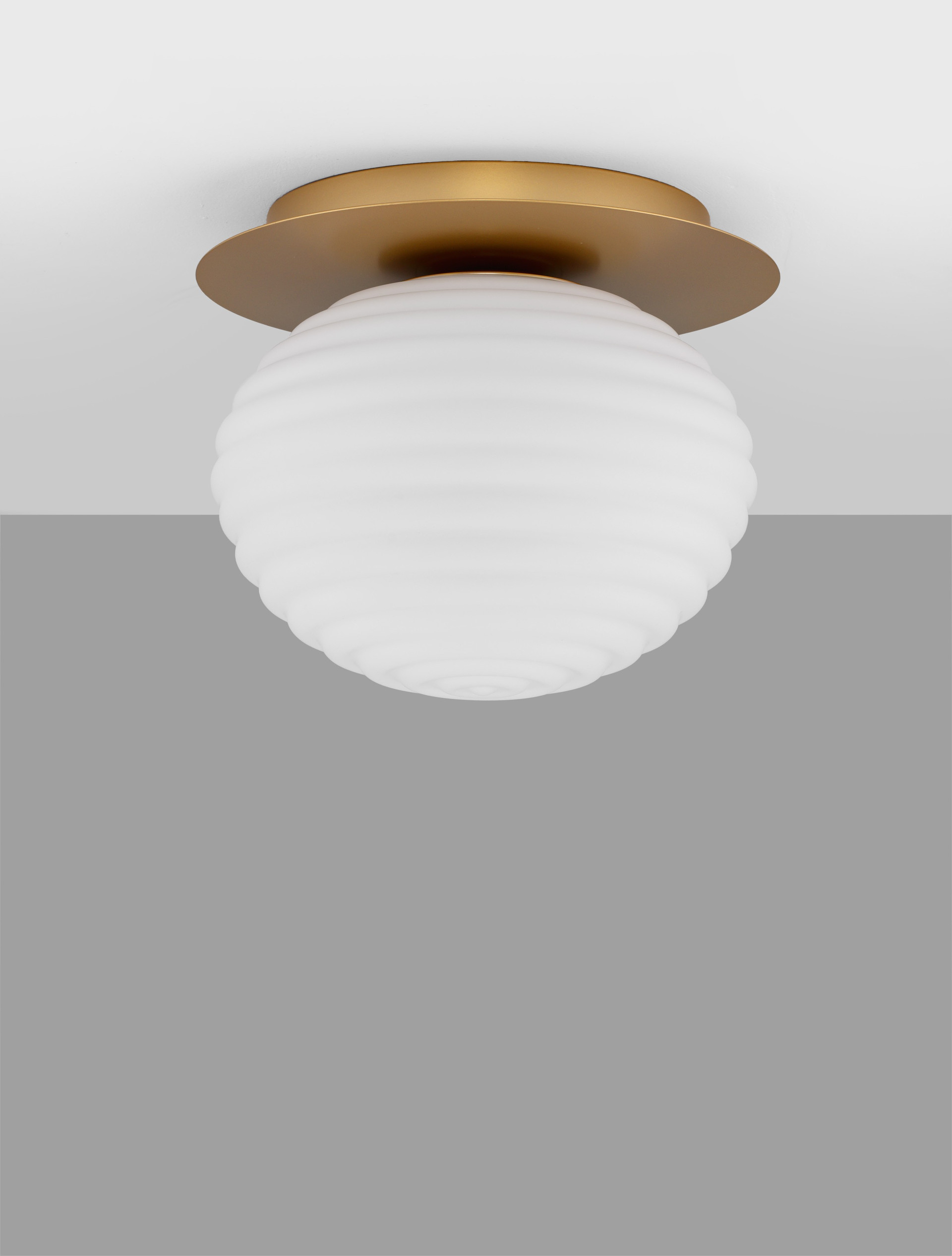 ALLEN | H 21.5 D 26 cm | 12 W | IP20 | White/Gold | Glass/Metal