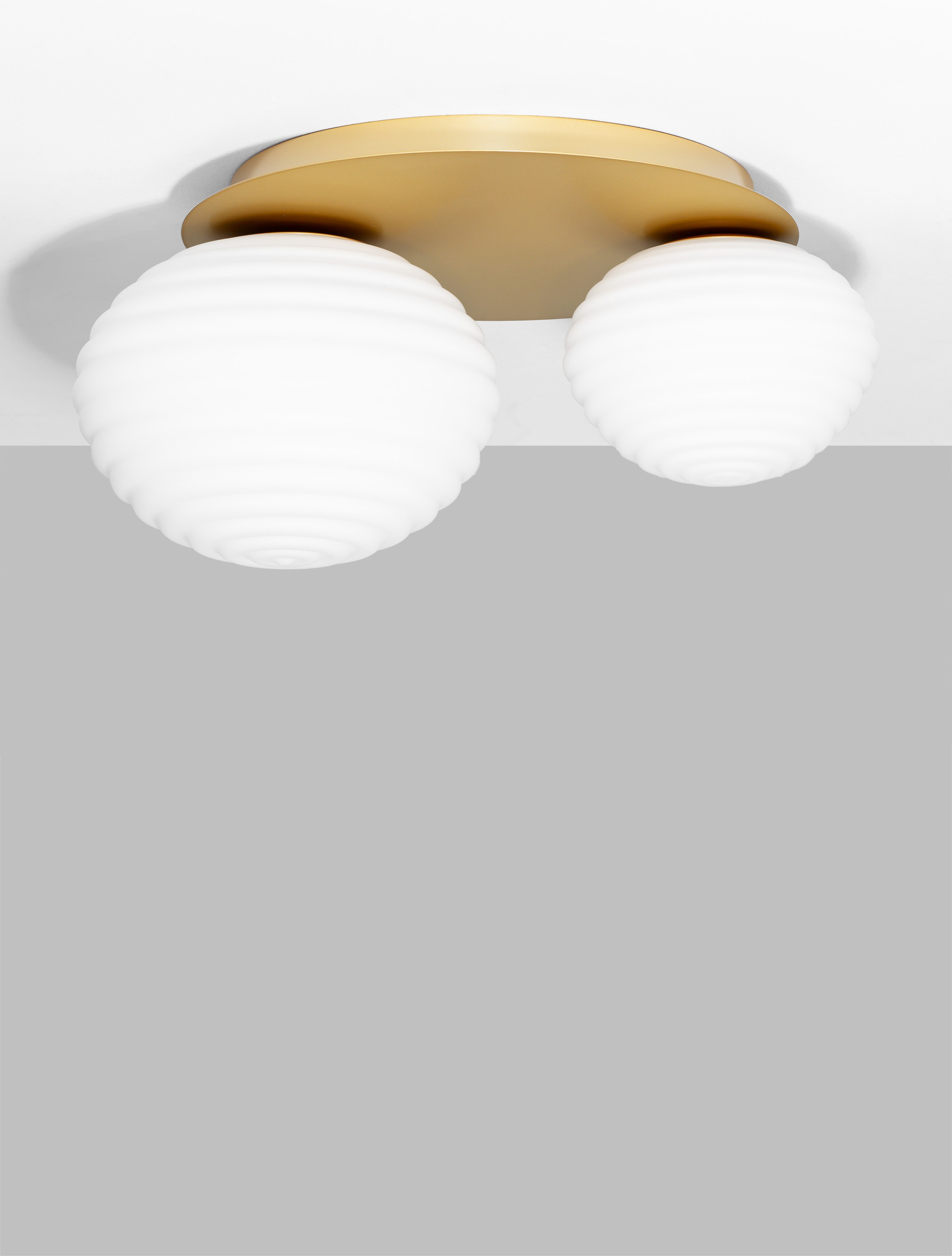 ALLEN | L 45 W 35 H 21.5 cm | 17 W | IP20 | White/Gold | Glass/Metal