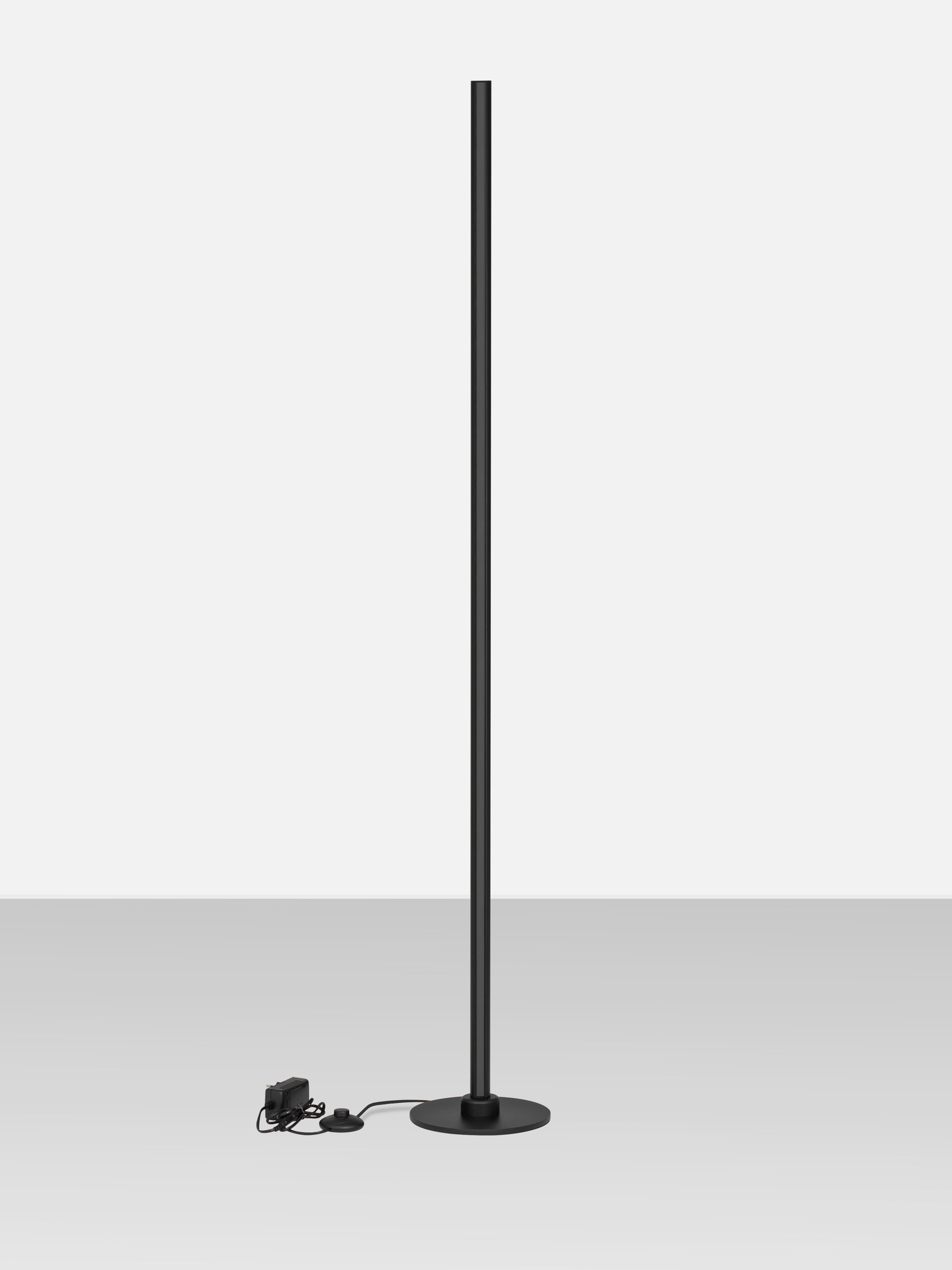 MADOC | H 160 D 22 cm | 40 W | IP20 | Schwarz | Aluminium