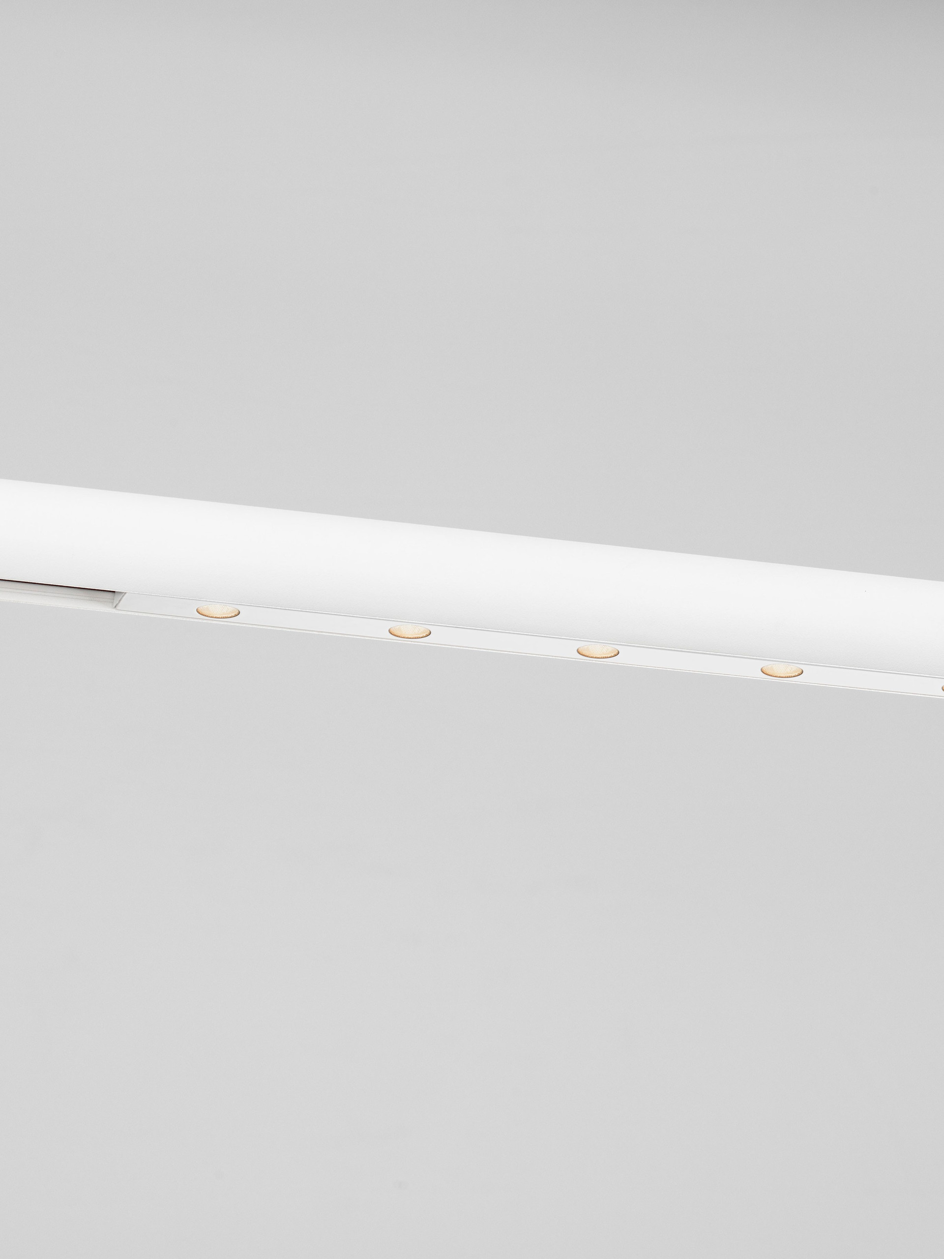 MADOC | L 30 W 1.5 H 1.1 cm | 6 W | 3000 K | 432 lm | IP20 | Weiß | Aluminium