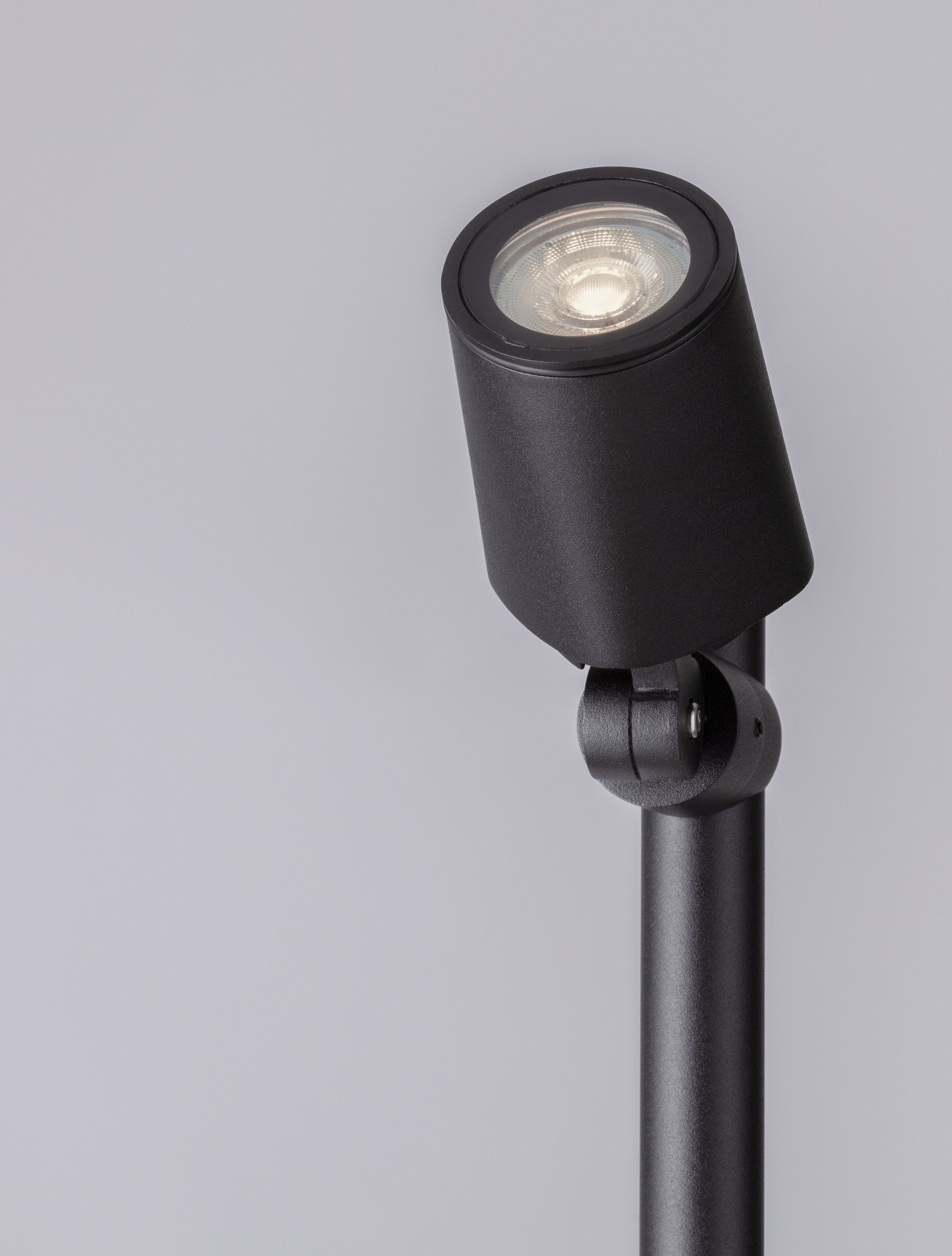 SPY | L 7.5 W 14 H 50 cm | 10 W | IP65 | Black | Aluminum