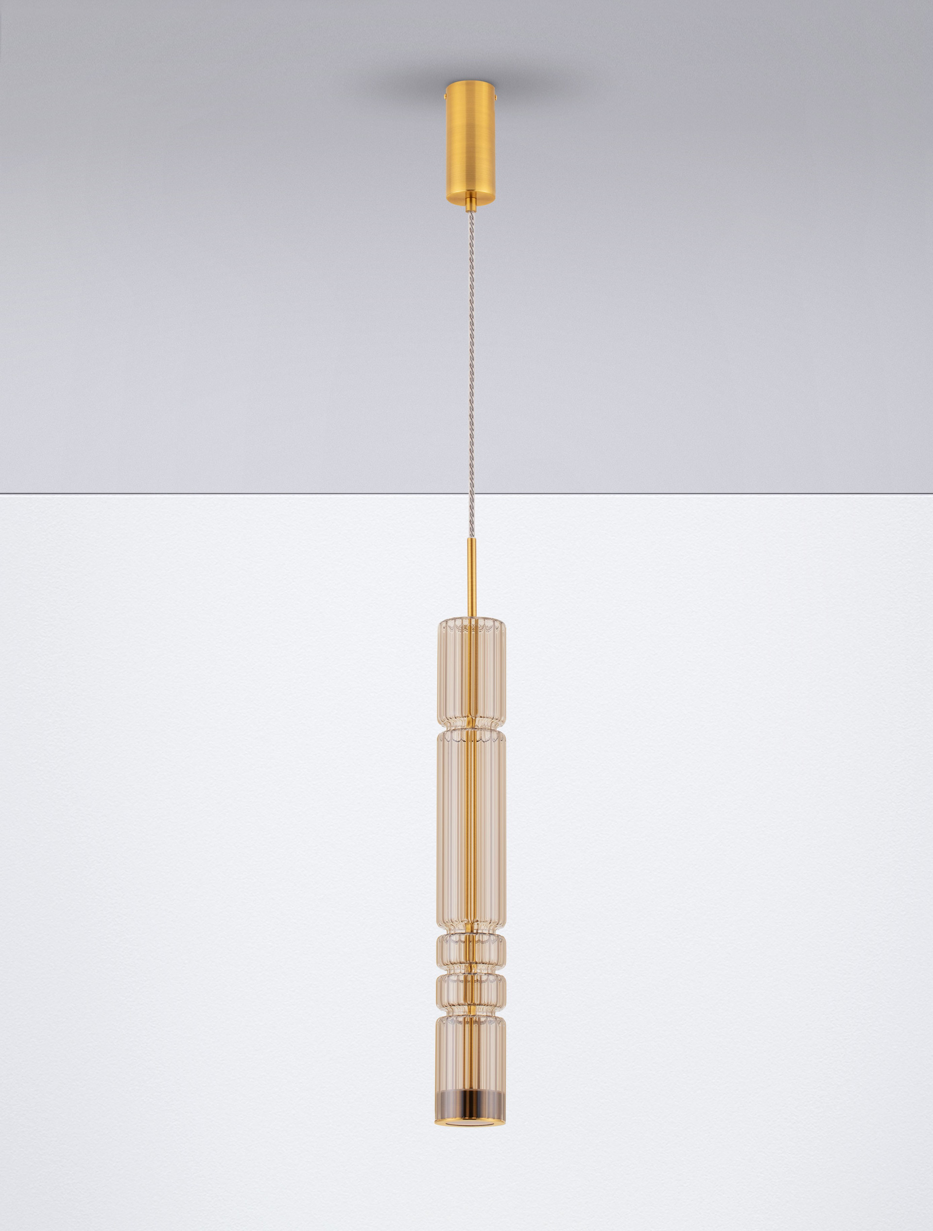 BENTO | H 180 D 8 cm | 7 W | 3000 K | 284 lm | IP20 | Brass/Amber | Glass/Metal