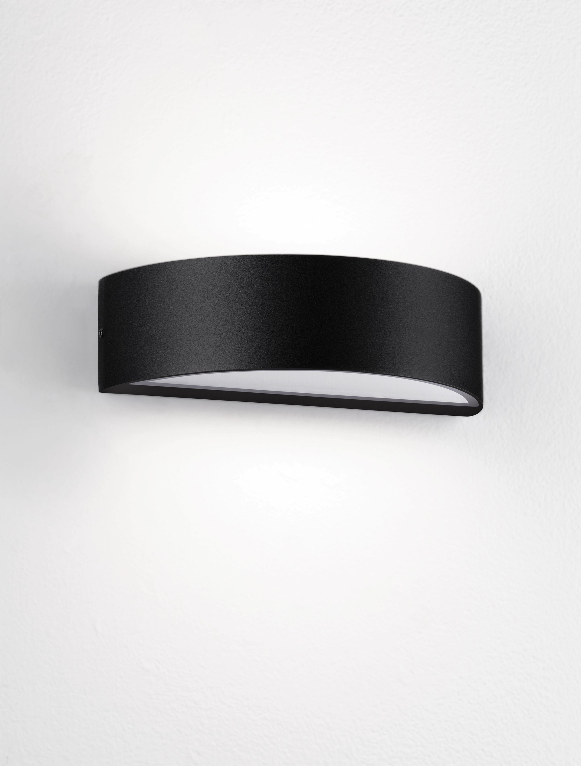 NECTAR | L 20 W 9.4 H 5.5 cm | 9 W | 3000 K | 468 lm | IP65 | Nero | Alluminio