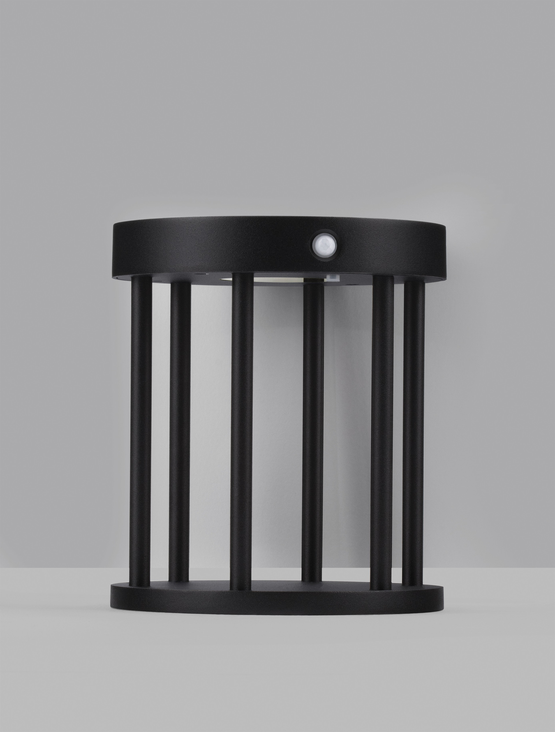 AIGO | H 18 D 16 cm | 2 W | 3000 K | 89 lm | IP65 | Black | Aluminum