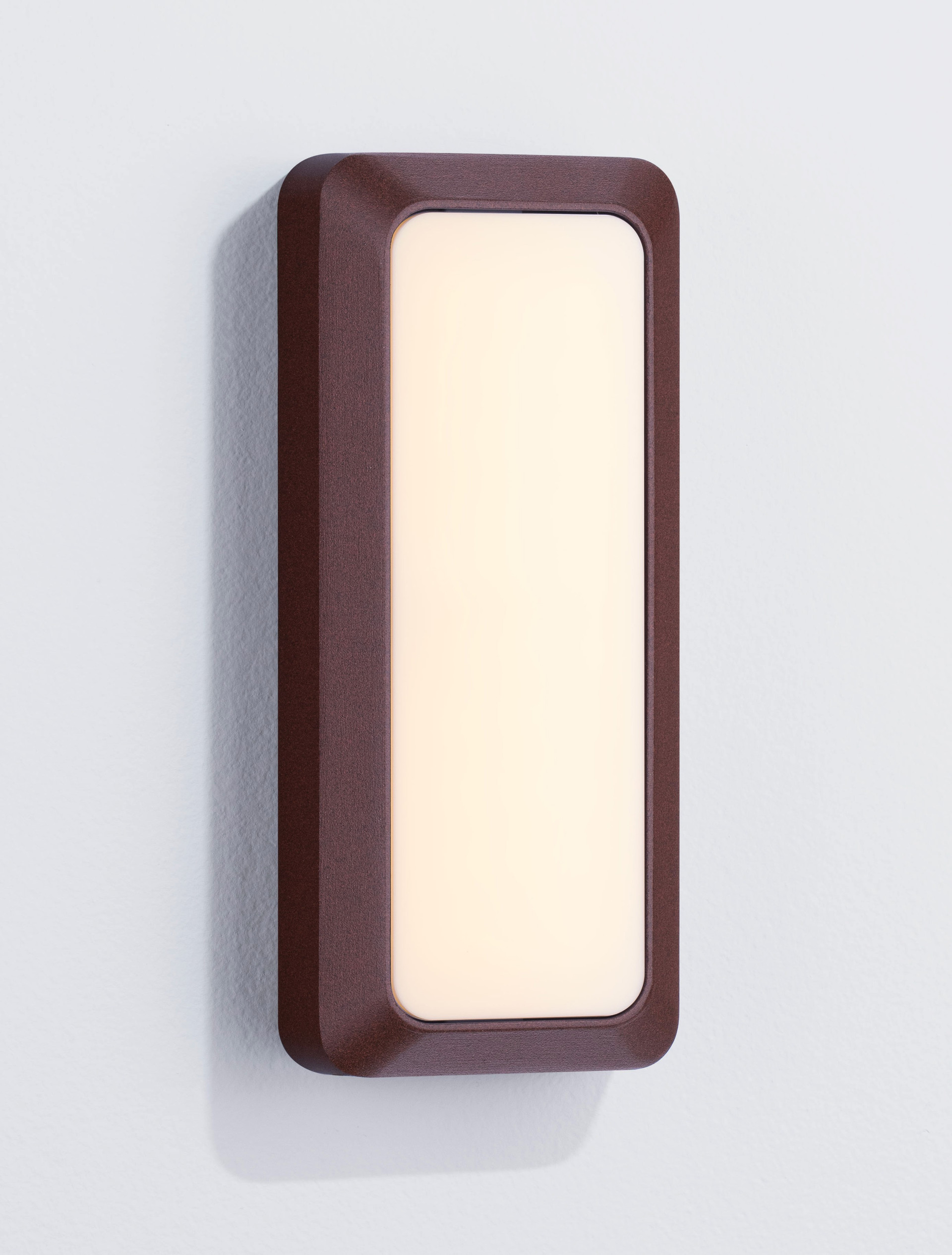 APPIA | L 8.5 W 3.8 H 20 cm | 5 W | 3000 K | 350 lm | IP54 | Corten | Aluminum