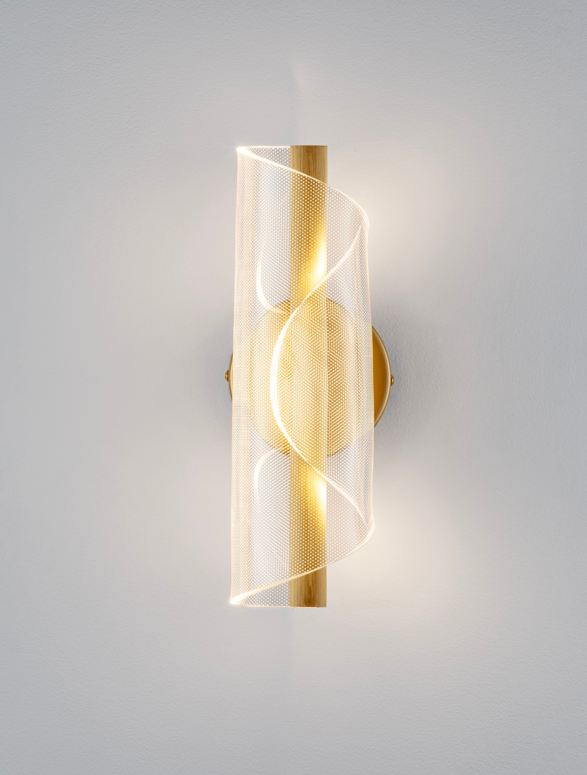 VALENTIN | L 11 W 13 H 31 cm | 9 W | 3000 K | 688 lm | IP20 | Oro | Alluminio/Acrilico
