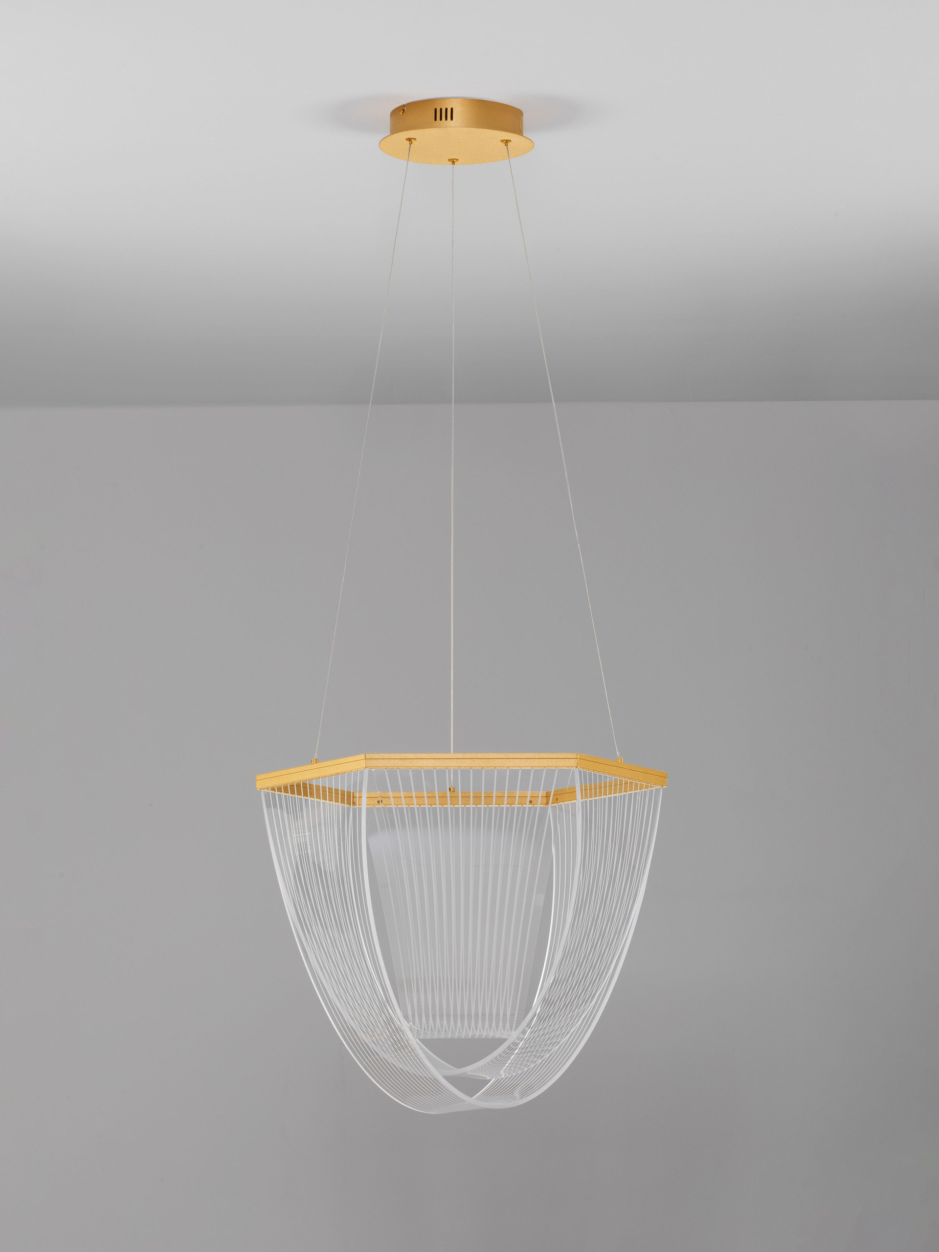 VALENTIN | H 120 D 52 cm | 35 W | 3000 K | 2995 lm | IP20 | Oro | Alluminio/Acrilico